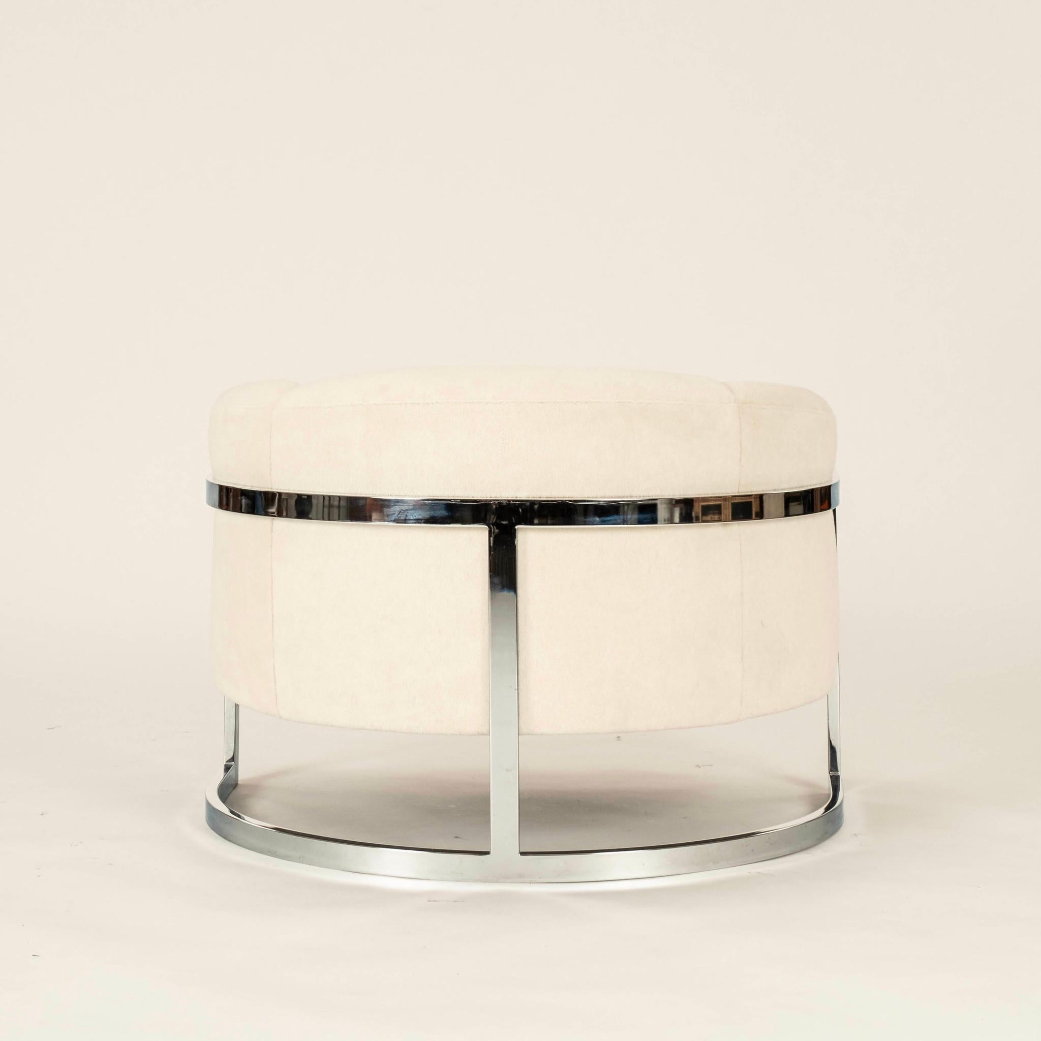 Milo Baughman Luxe Alpaka Chrom Lounge Stuhl (amerikanisch) im Angebot