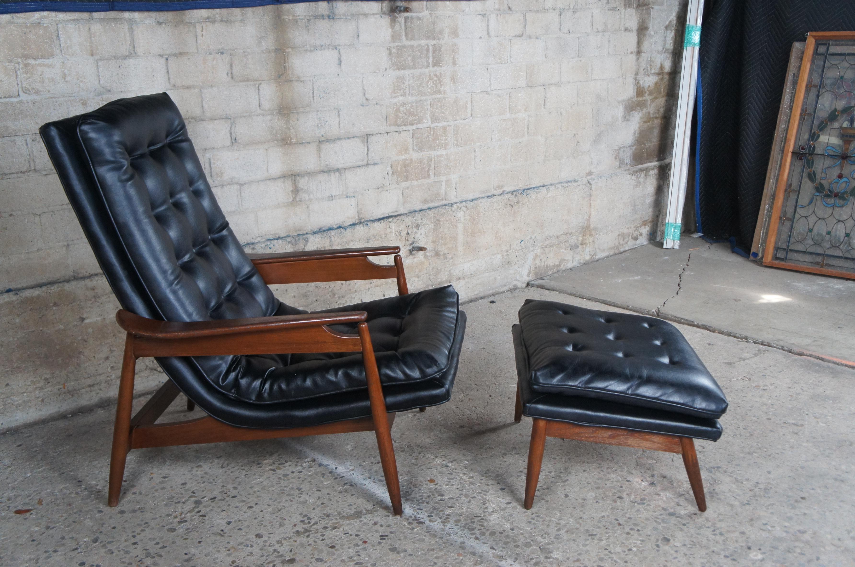 20th Century Milo Baughman Mid-Century Modern Black Scoop Lounge Armchair & Ottoman