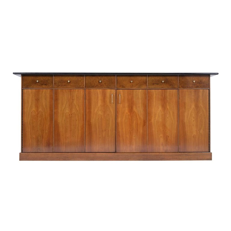 Milo Baughman Mid-Century Modern Cabinet For Sale at 1stDibs