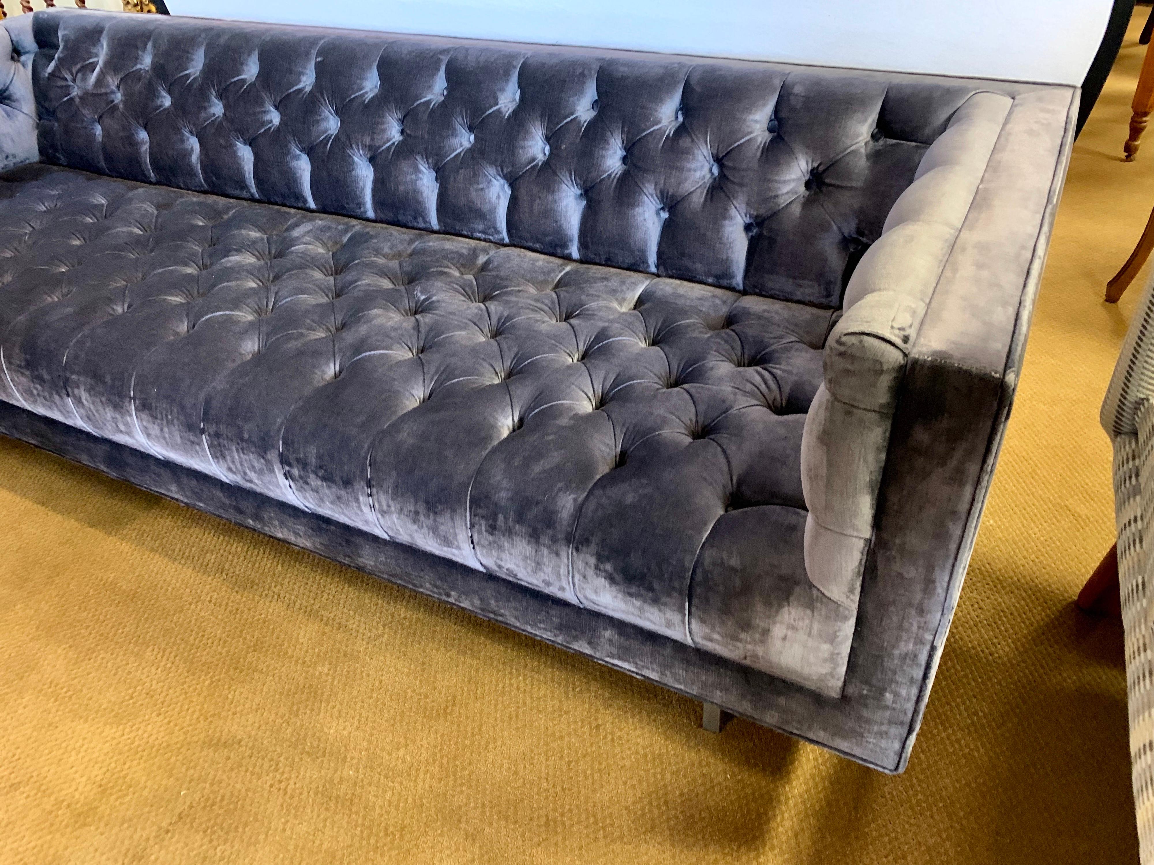 Milo Baughman Mid-Century Modern Chesterfield Tufted Sofa 9