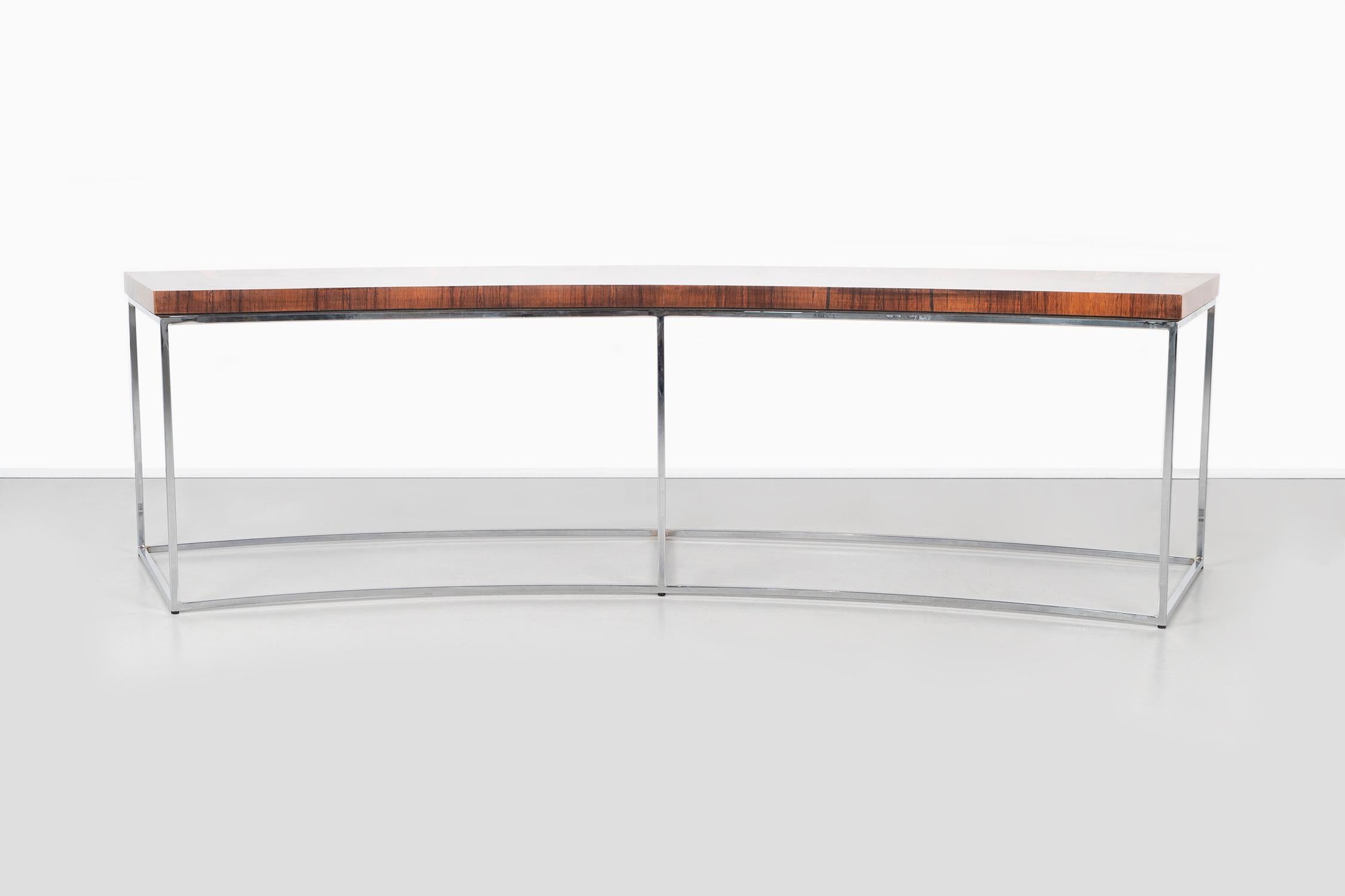 Bench

Designed by Milo Baughman for Thayer Coggin

USA, circa 1970s

Rosewood and chromed steel base

Measure: 20