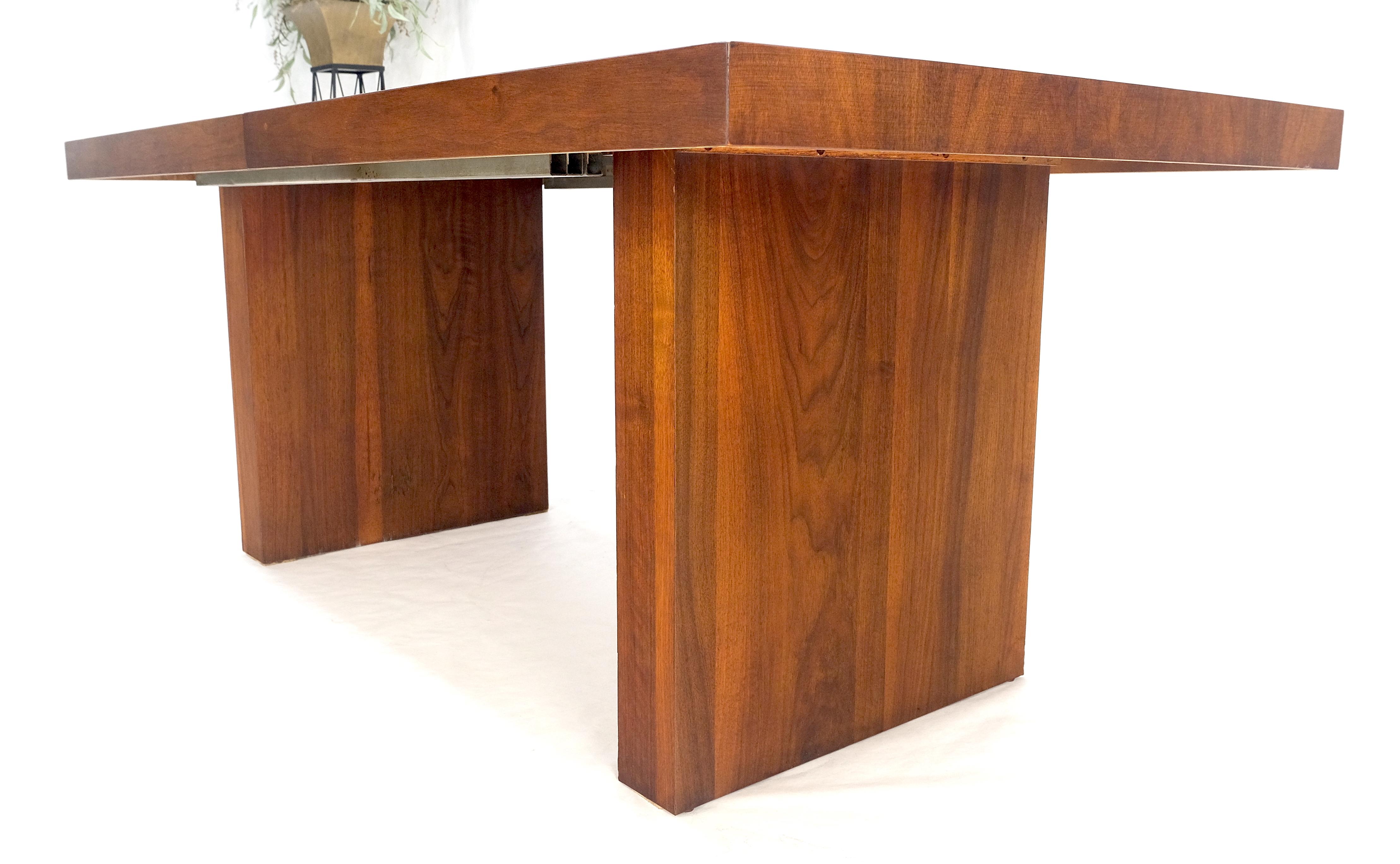20th Century Milo Baughman Mid Century Modern Walnut Double Pedestal 72