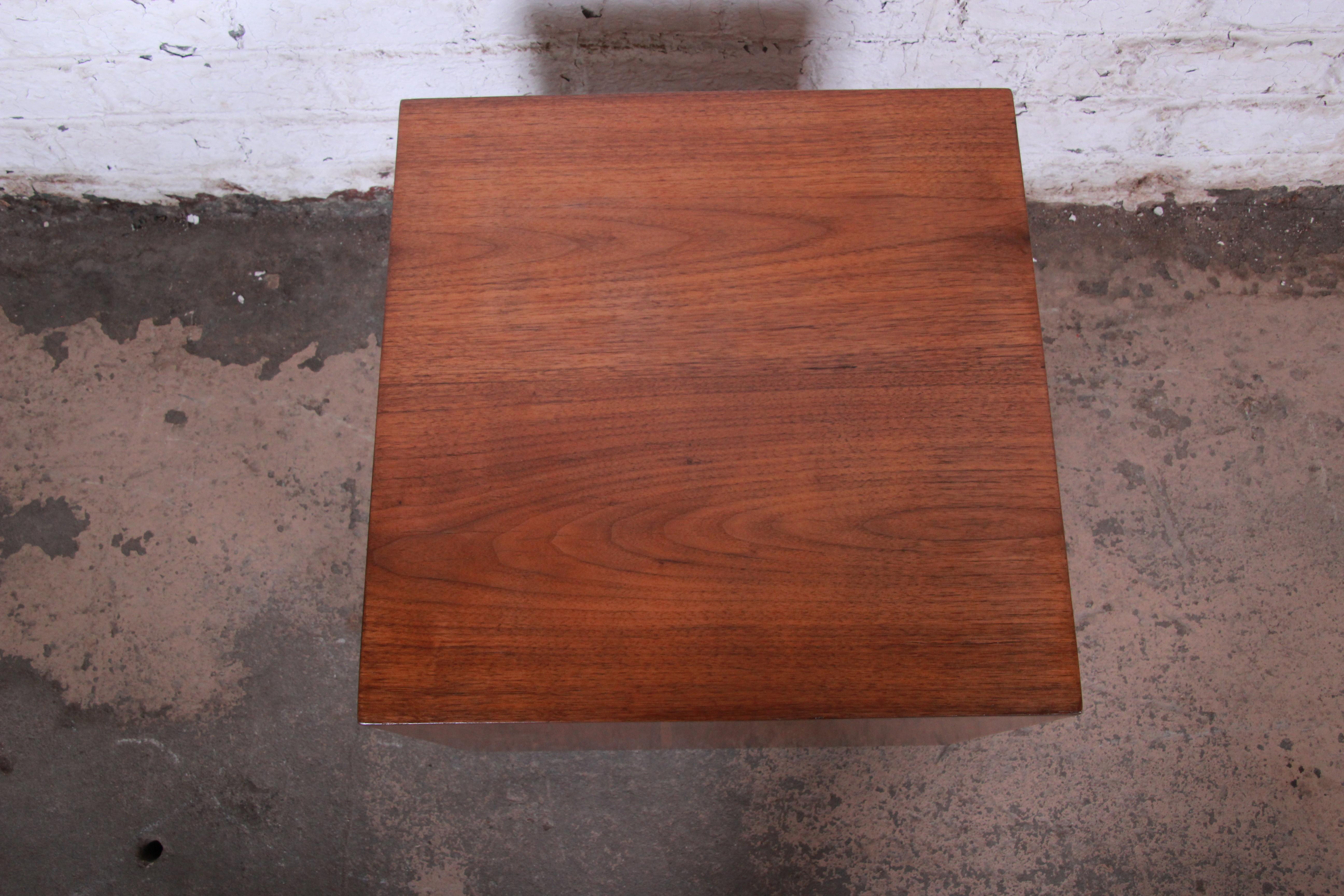 Mid-Century Modern Milo Baughman Midcentury Walnut Cube Side Table or Coffee Table, Newly Restored