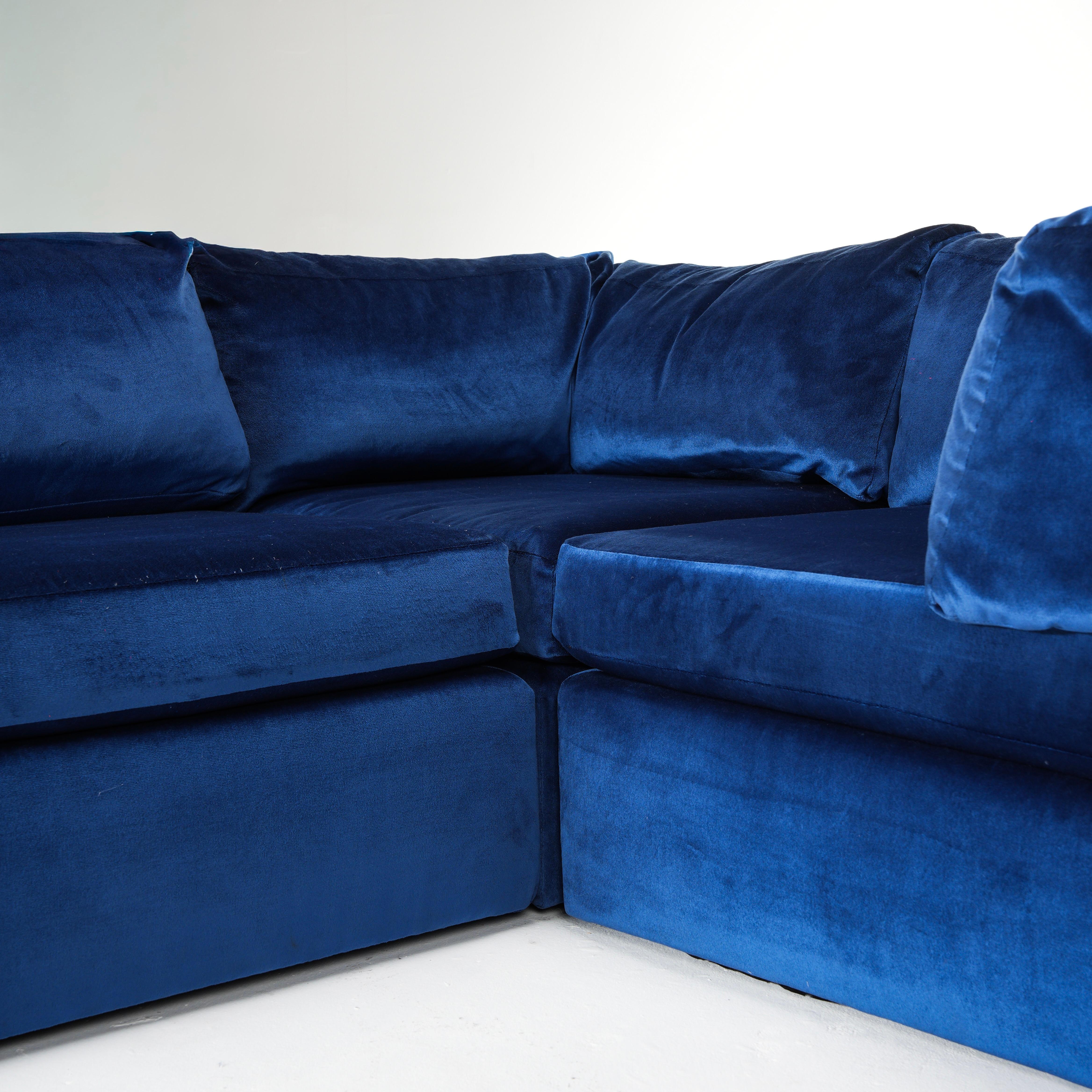 Milo Baughman Modular Sofa In Excellent Condition For Sale In Los Angeles, CA