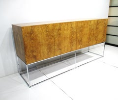Credenza o servidor Milo Baughman de madera de olivo cromada por Thayer Coggin