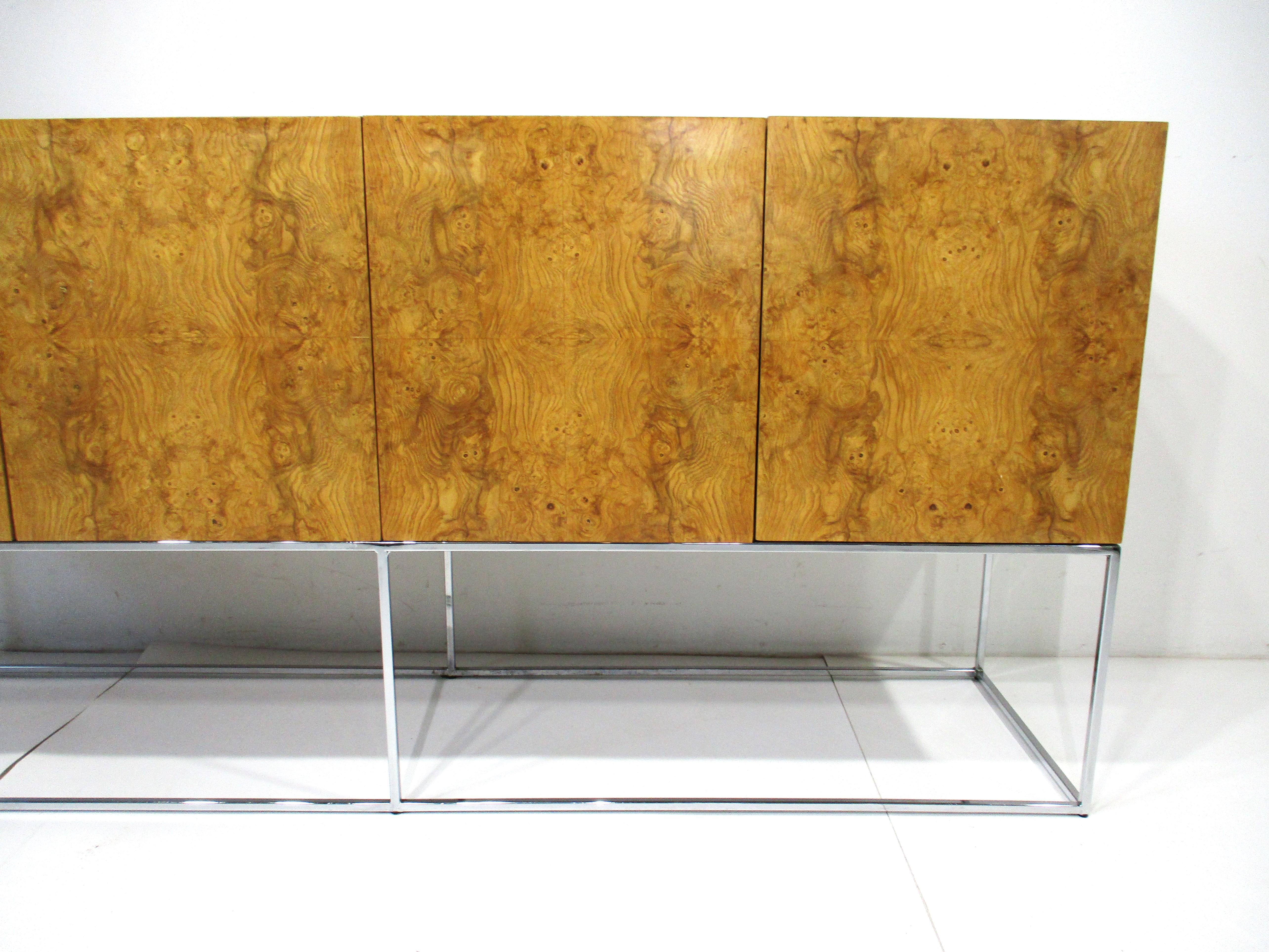Milo Baughman Olivewood Chrome Credenza or Server by Thayer Coggin In Good Condition For Sale In Cincinnati, OH