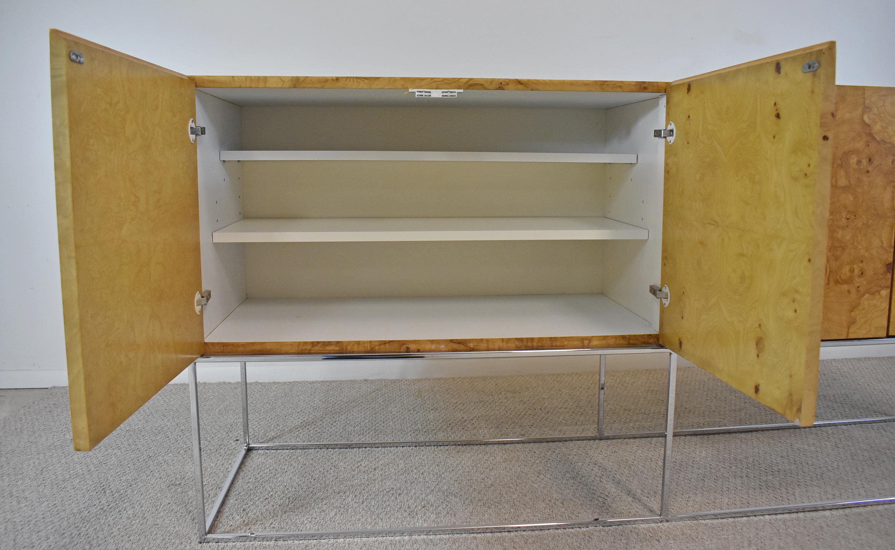 Anrichte aus Olivenholz von Milo Baughman (Chrom) im Angebot