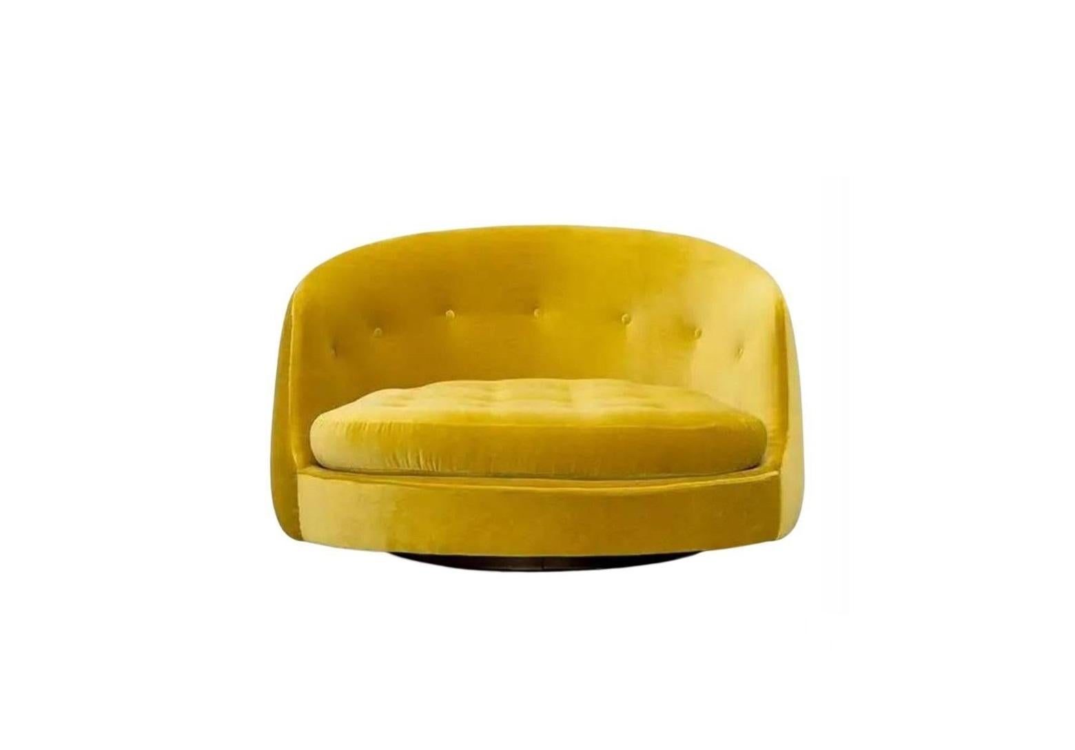 Mid-Century Modern Milo Baughman Oversize Swivel Tub Chair for Thayer Coggin