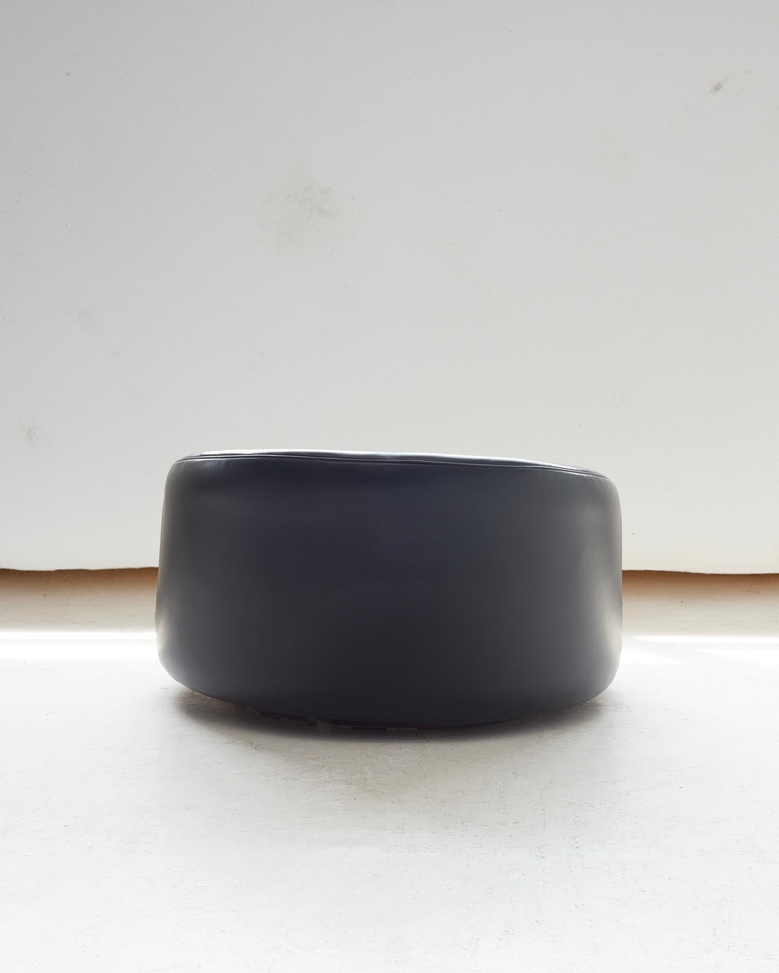 Mid-Century moderno Sedia girevole oversize di Milo Baughman in vendita