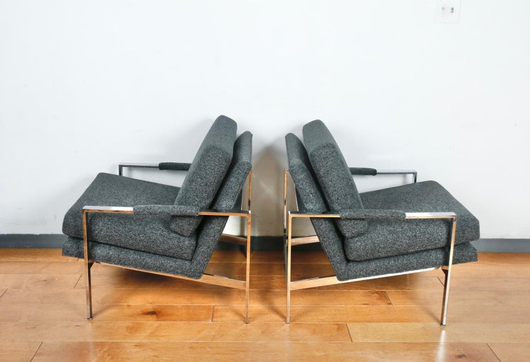 Milo Baughman Pair of Lounge Chairs For Sale 1