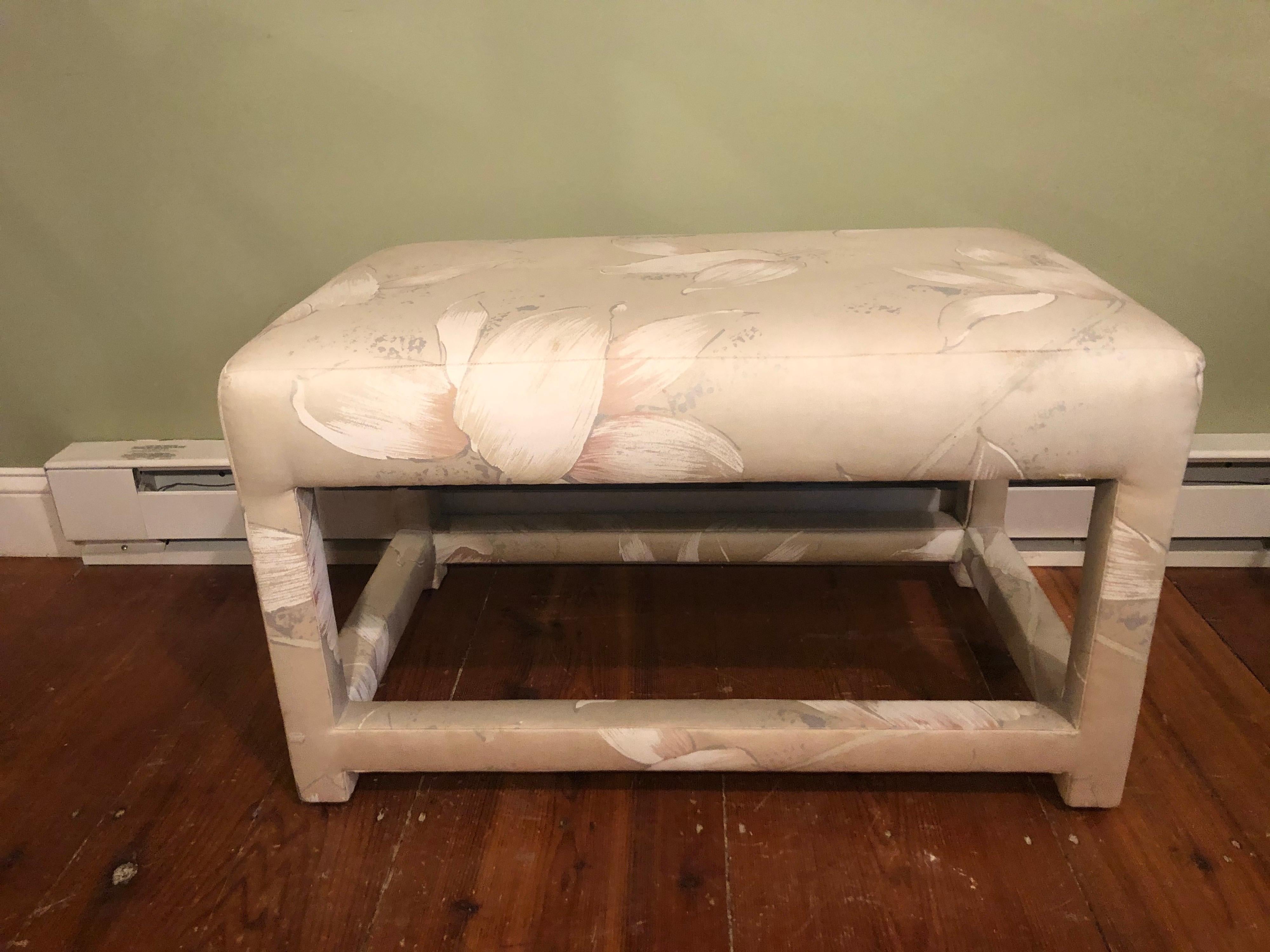 Milo Baughman Parsons bench or footstool. Upholsterd in a Classic 1980s fabric. Does need recovering as there are some stains on seat top. Could even be used as a coffee table with a tray. This item can parcel ship in the Contintnetal US for $45.