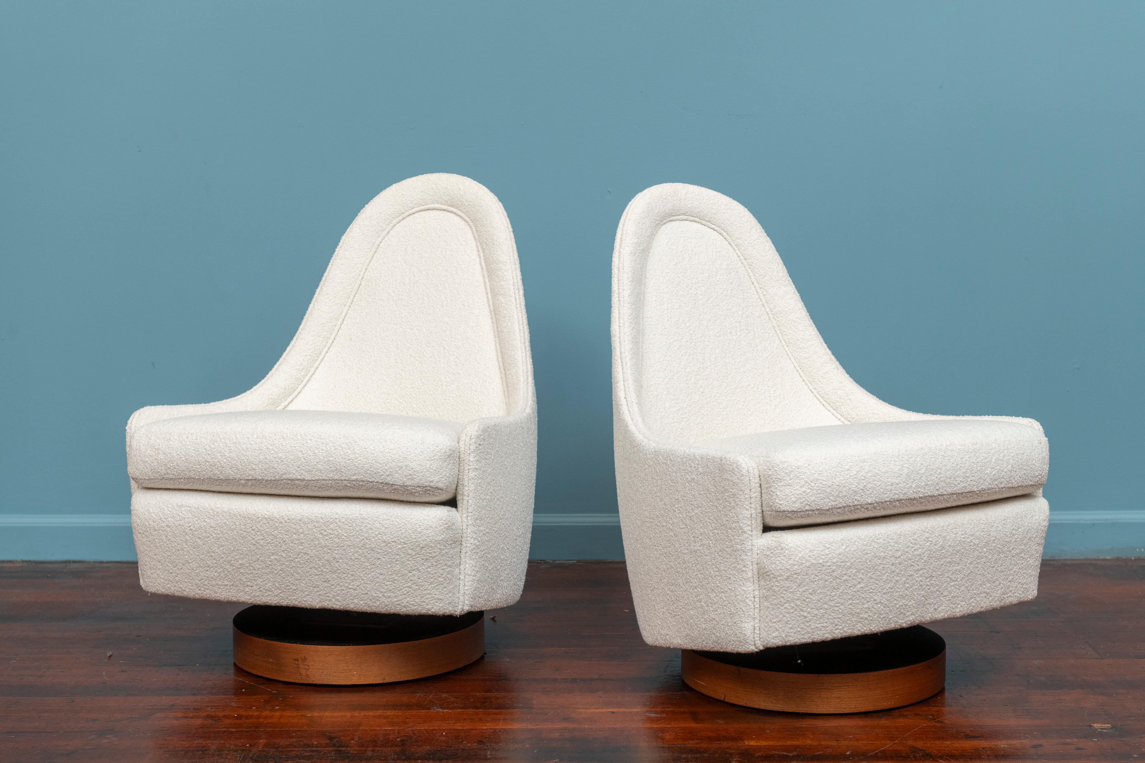 American Milo Baughman Petite Swivel Tilt Lounge Chairs for Thayer Coggin