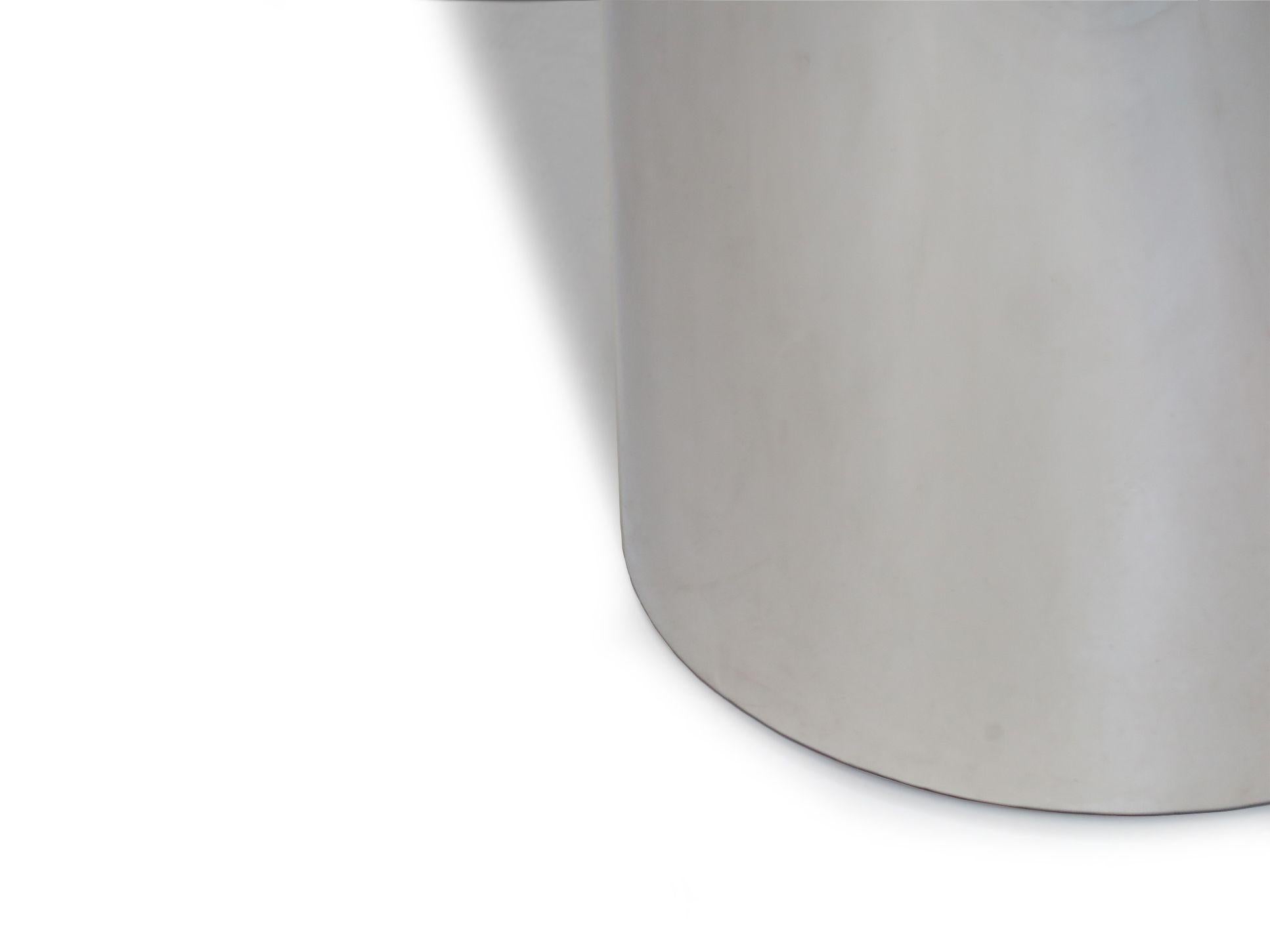 Milo Baughman Polished Stainless Steel Chrome Drum Side Tables In Excellent Condition For Sale In Oakland, CA