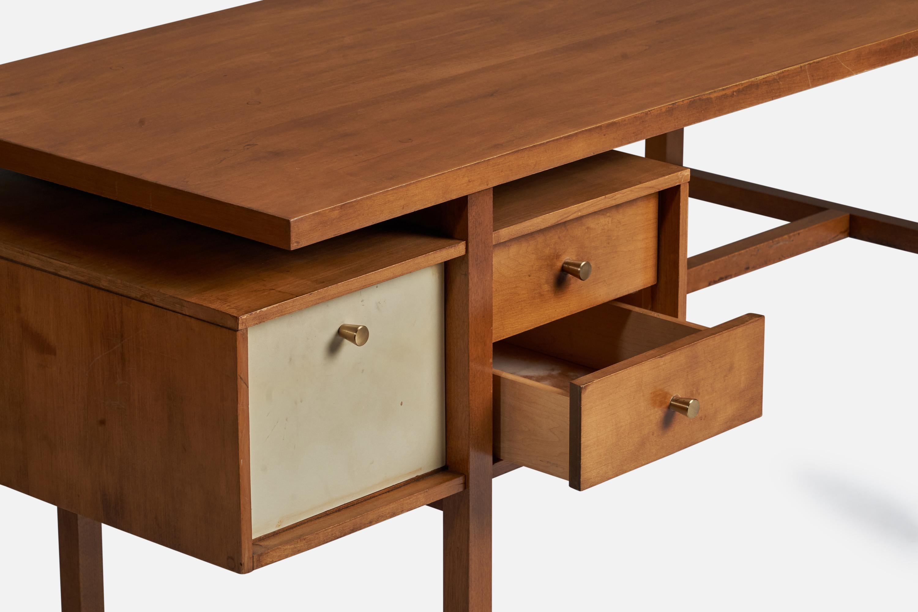 American Milo Baughman, Rare Desk, Walnut, Brass, USA, 1950s For Sale