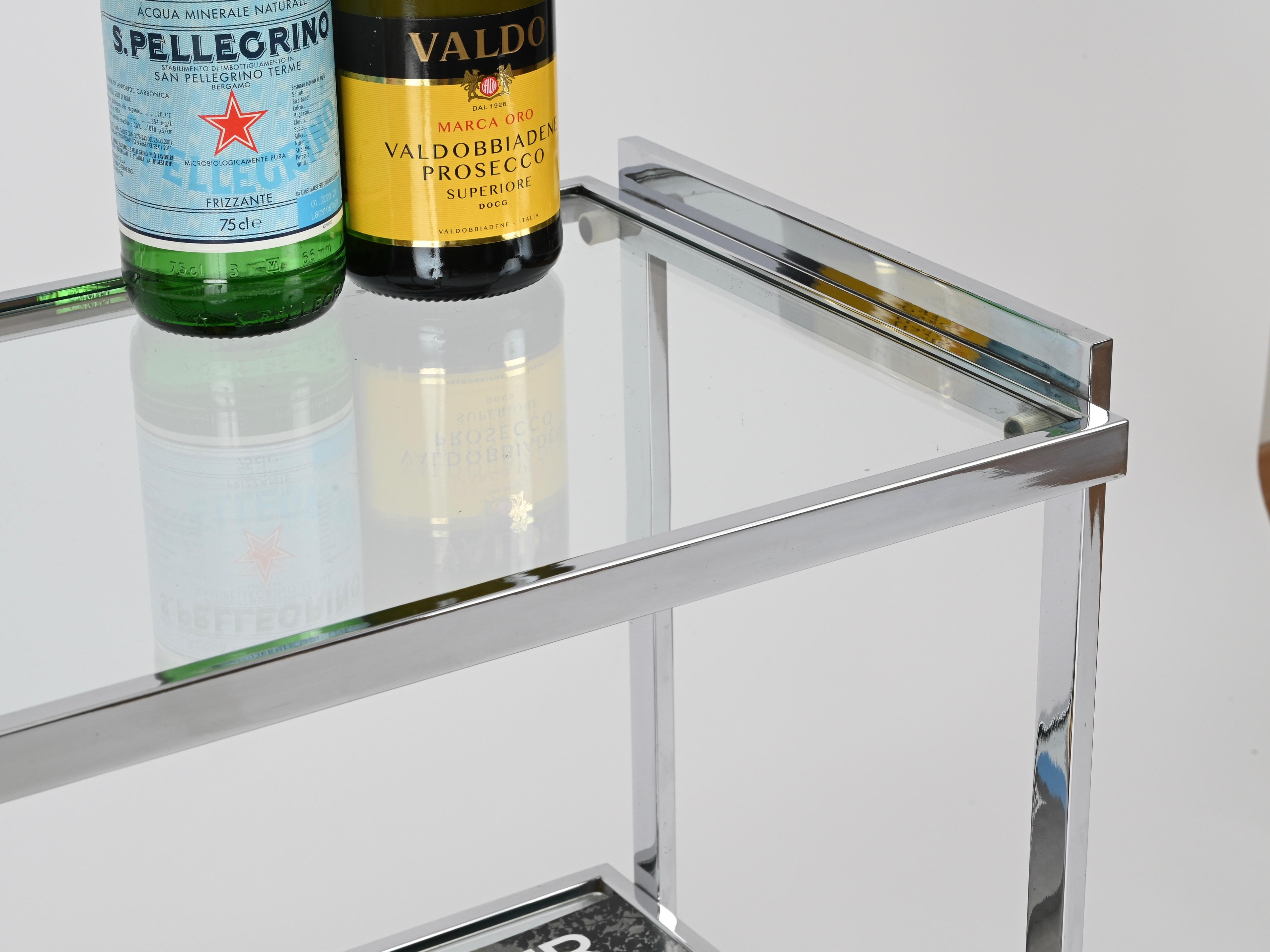 Late 20th Century Milo Baughman Rectangular Serving Bar Cart in Chrome and Crystal, 1970s For Sale