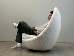Milo Baughman Rocking Swivel Egg Chair (fauteuil à bascule)