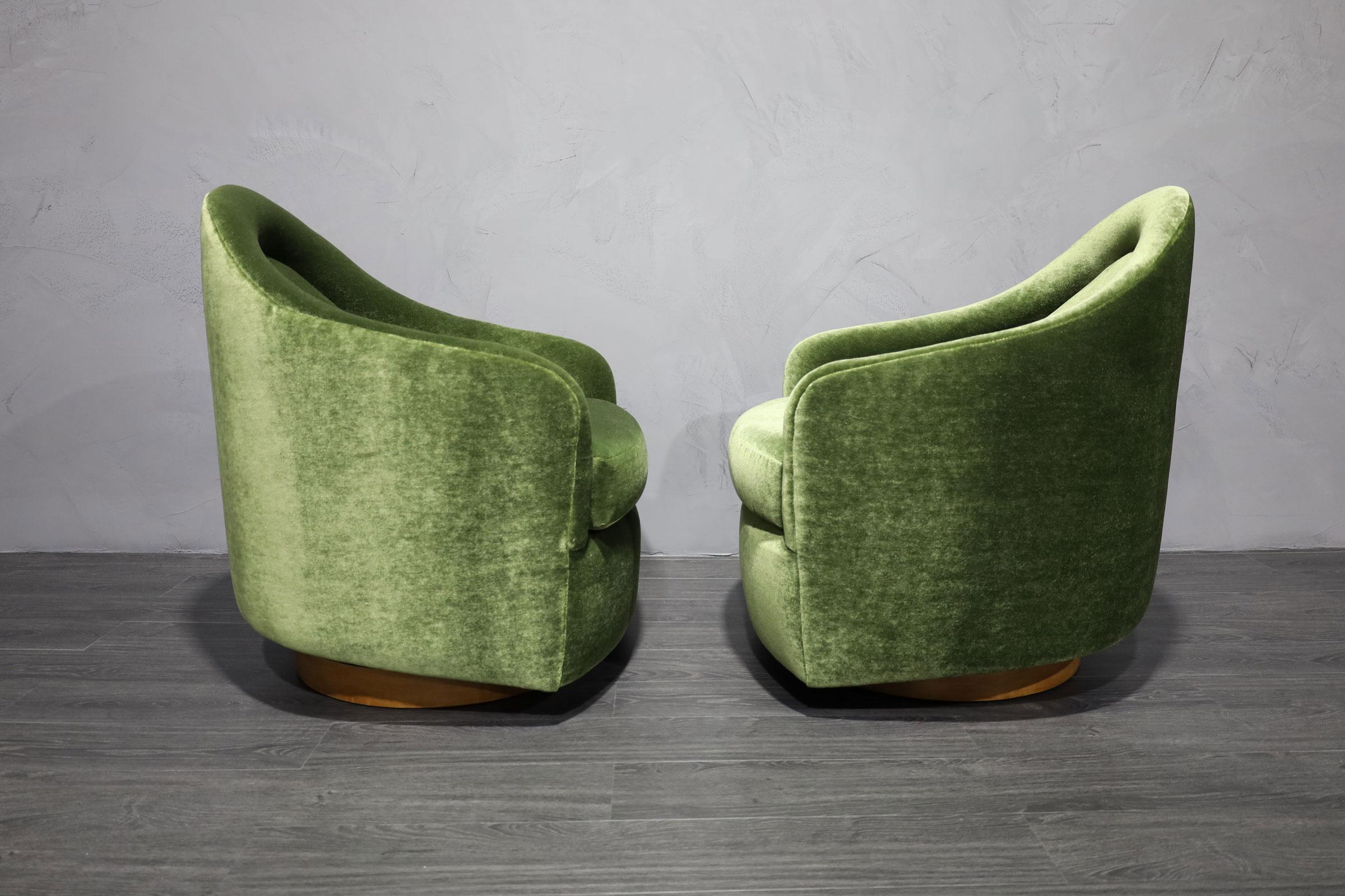 American Milo Baughman Rocking Swivel Lounge Chairs in Green Mohair