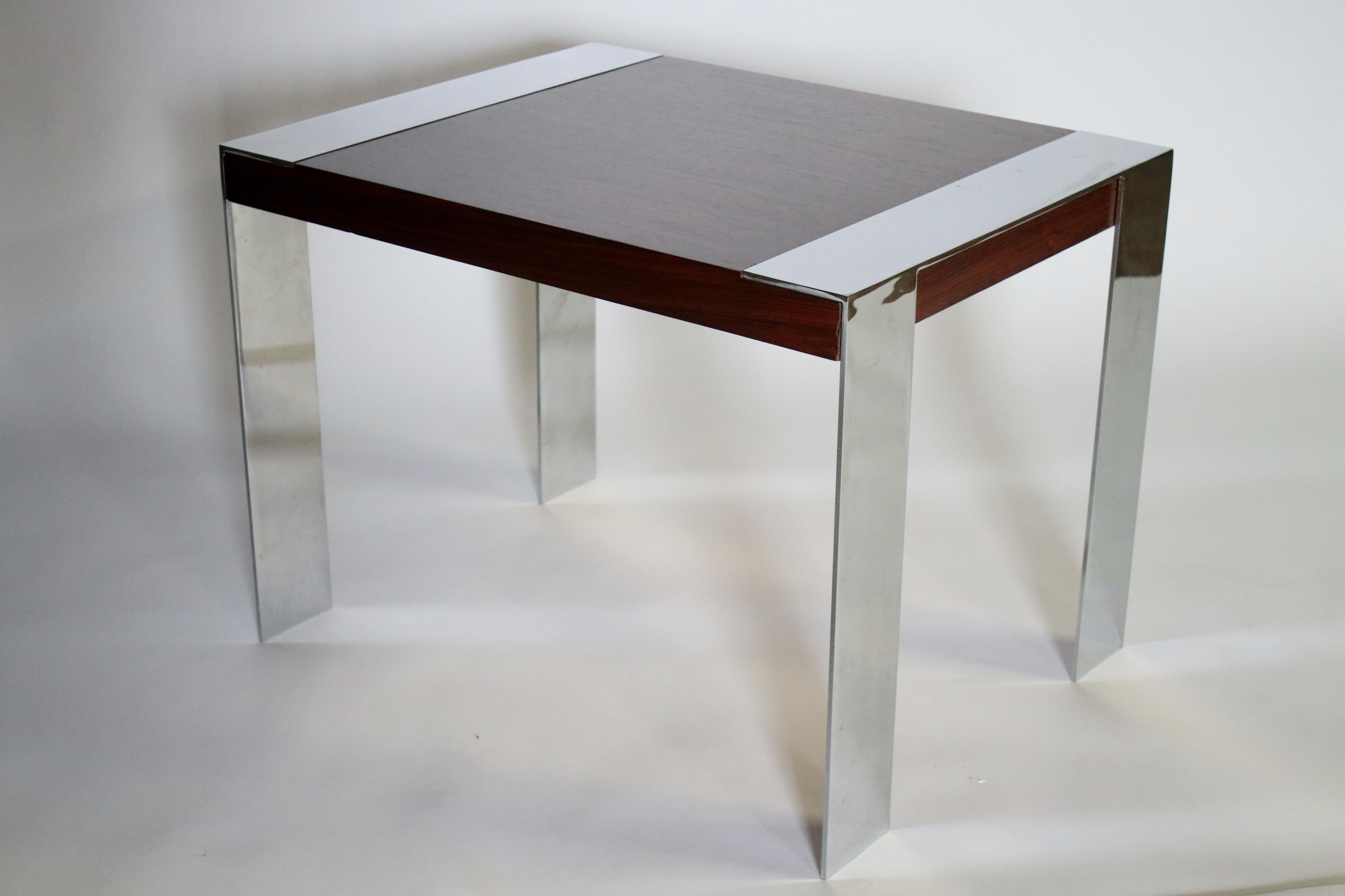Milo Baughman Rosewood and Chrome Side Table In Excellent Condition In Chicago, IL