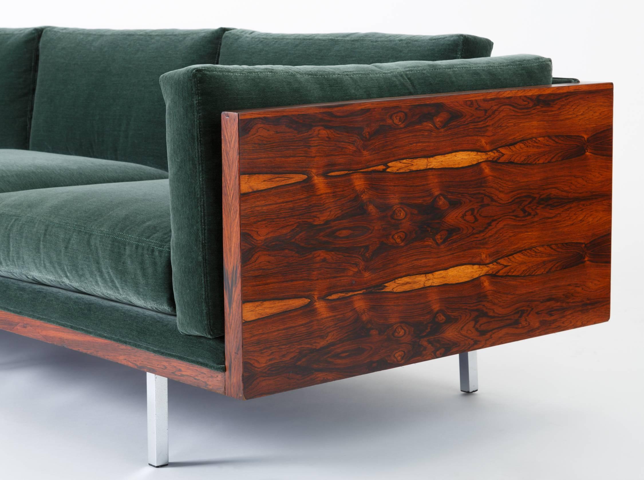 Milo Baughman Rosewood Case Sofa for Thayer Coggin 4