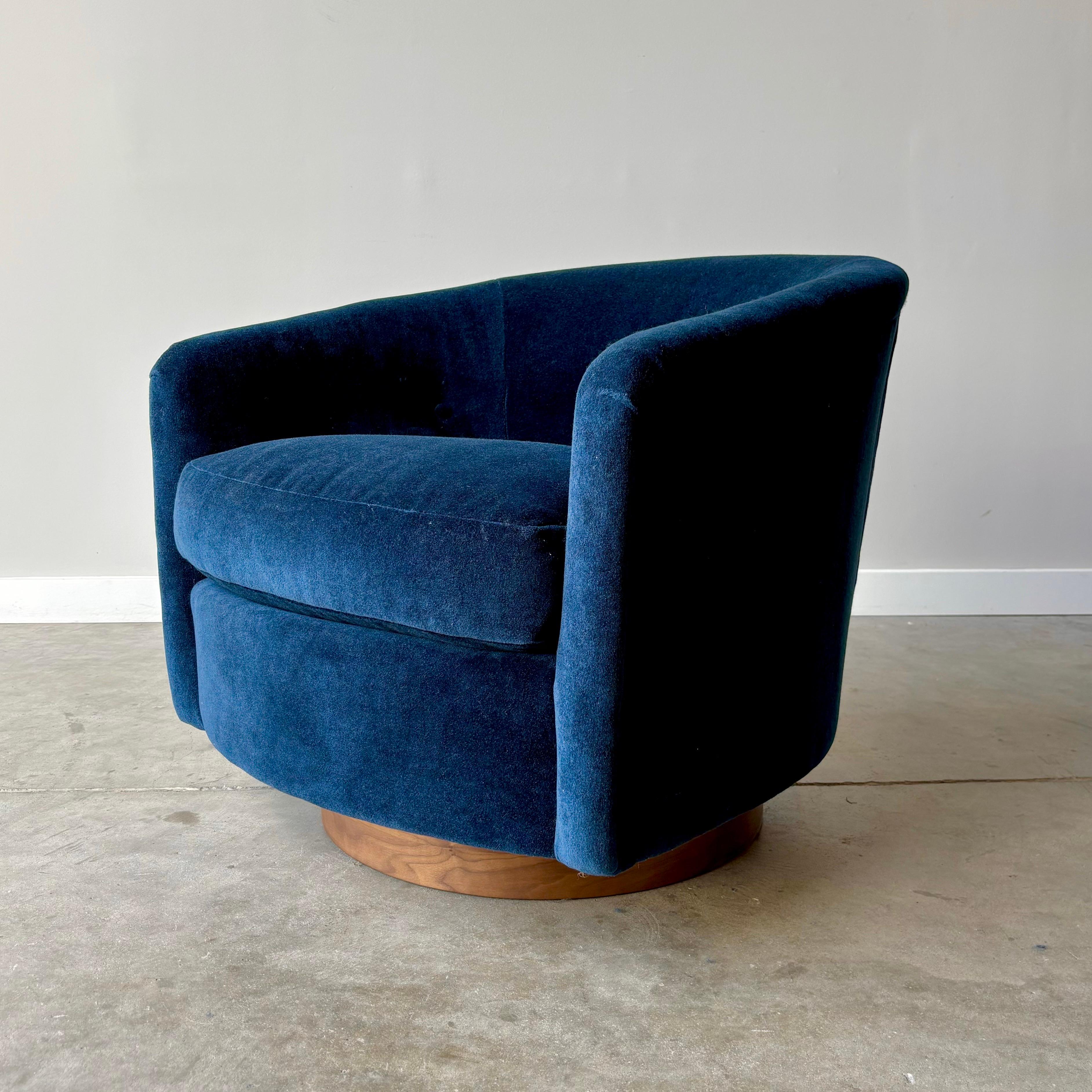 Mid-Century Modern Milo Baughman 