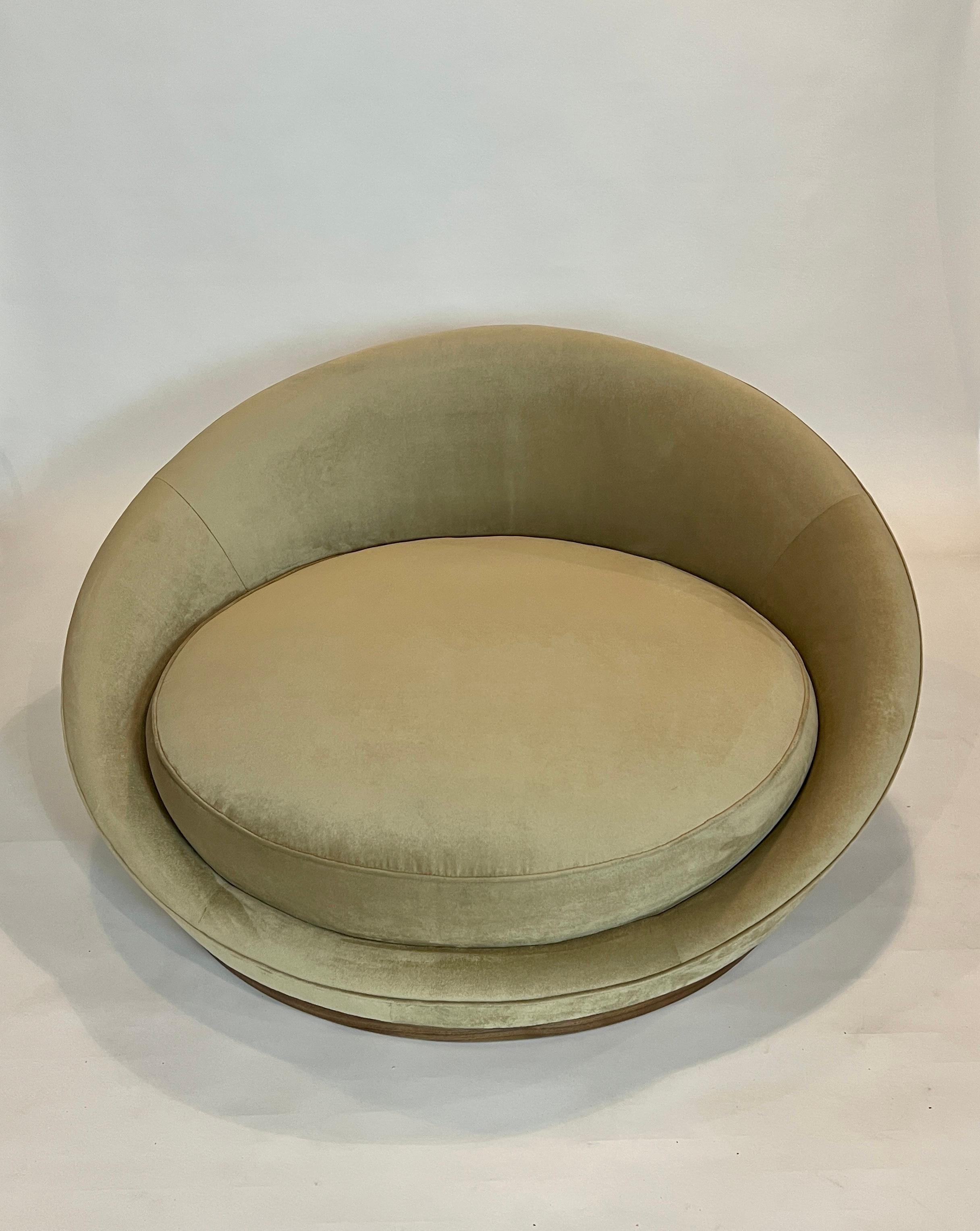 North American Milo Baughman Style Satellite Chaise