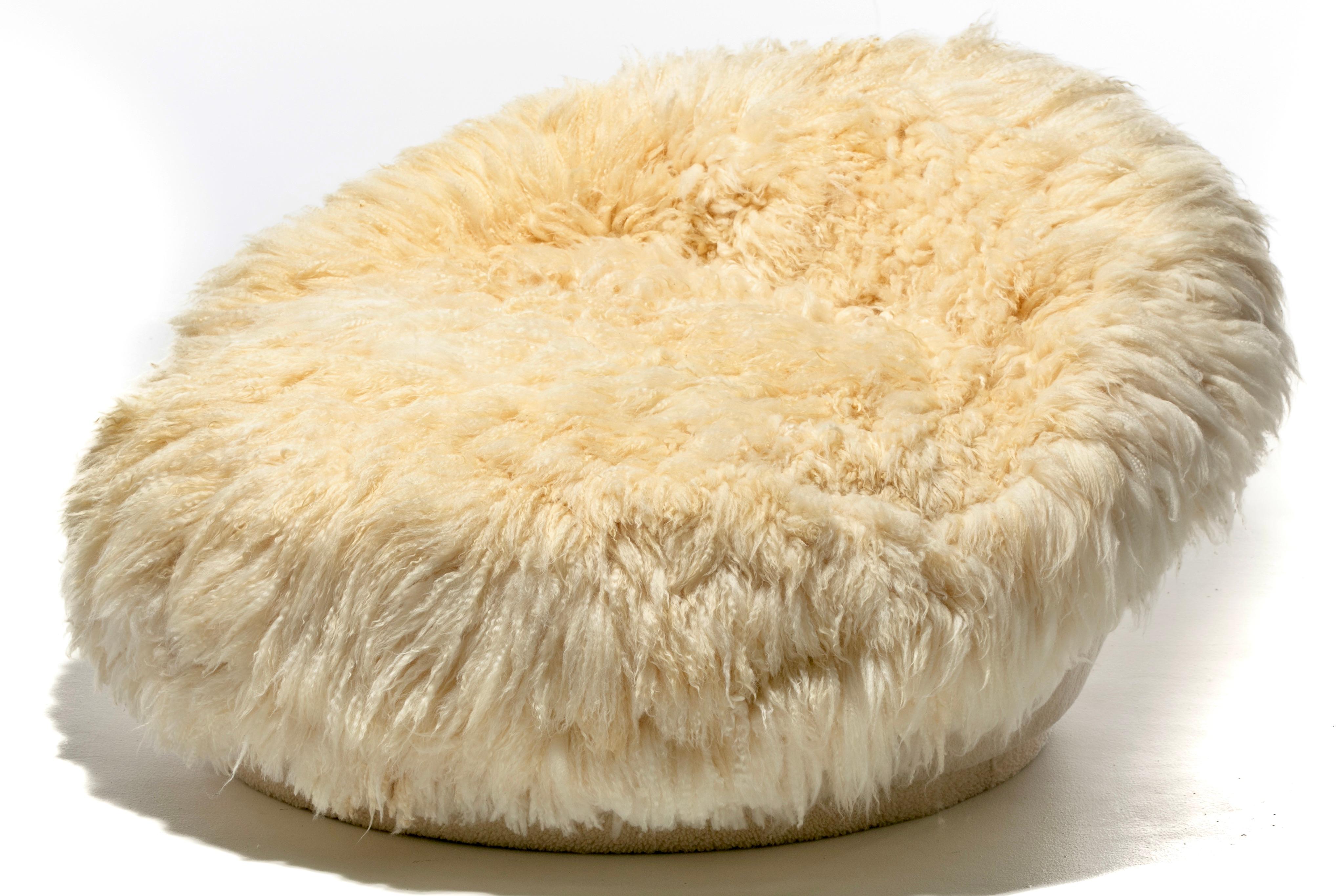 oversized fluffy chaise lounge