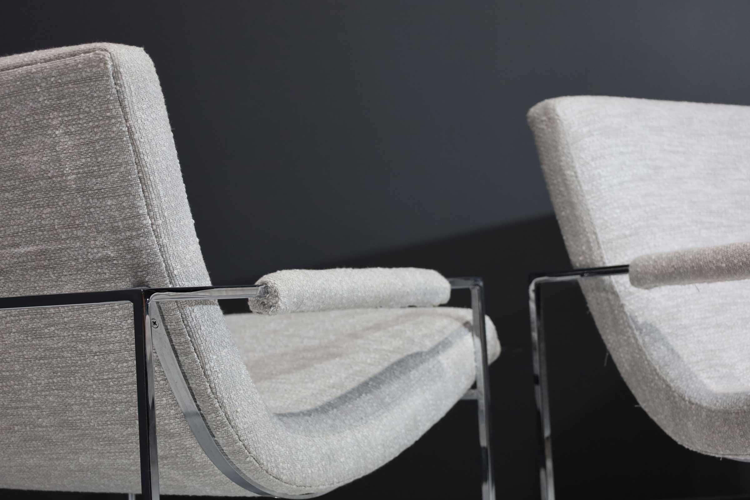 Milo Baughman Scoop Chairs in Holly Hunt Performance Fabric In Good Condition For Sale In Dallas, TX