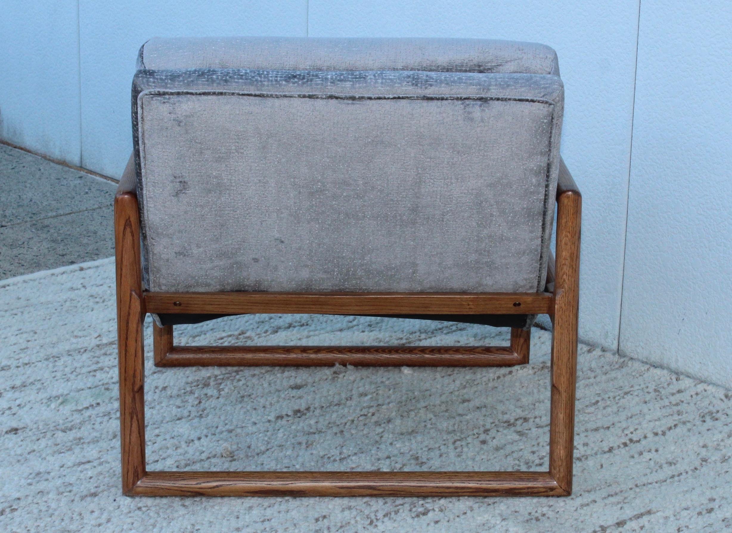 Milo Baughman Scoop Oak Lounge Chairs 4
