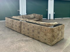 Canapé sectionnel Milo Baughman avec ledge de table intégré