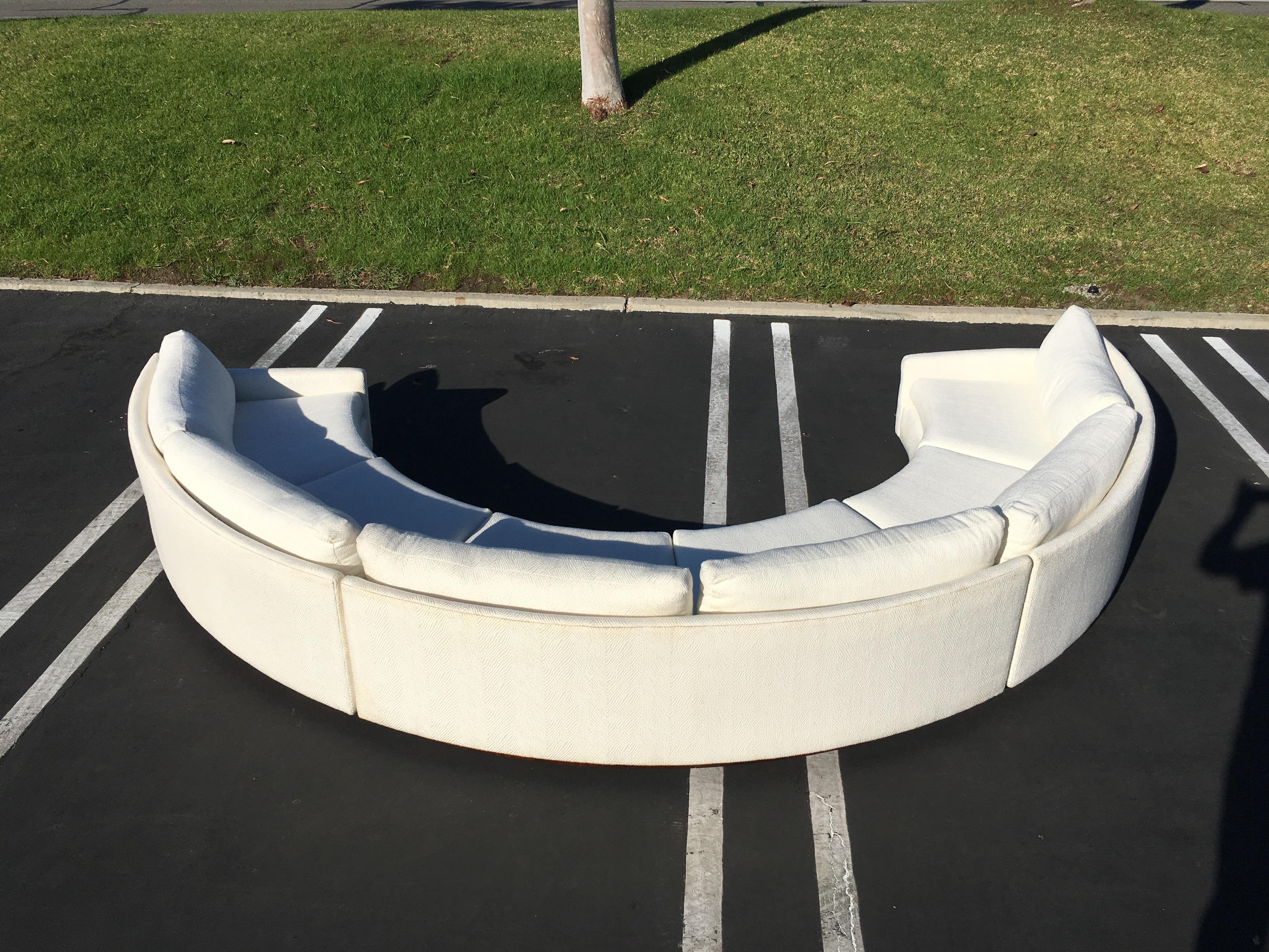 Milo Baughman Semi Circular Three-Piece Sofa In Good Condition In Denton, TX