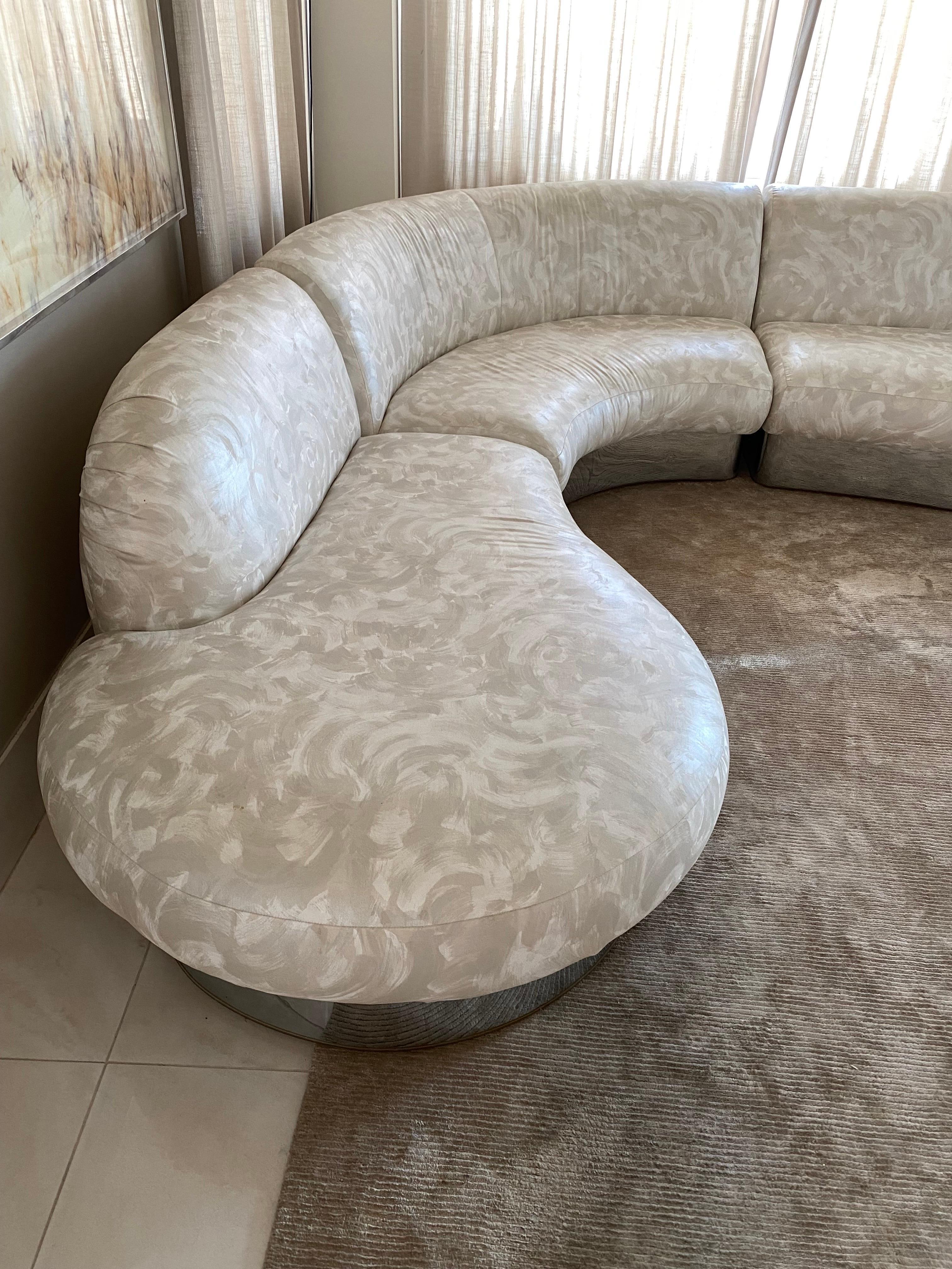 Milo Baughman Serpintine-Sofa mit Untergestell für Thayer Coggin (Moderne der Mitte des Jahrhunderts)