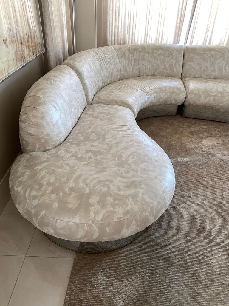 Mid-Century Modern Milo Baughman Serpintine Sectional Sofa for Thayer Coggin For Sale