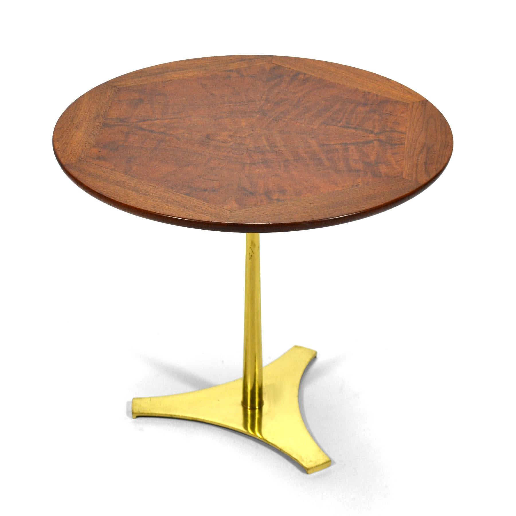 Mid-Century Modern Table d'appoint Milo Baughman par Arch Gordon en vente