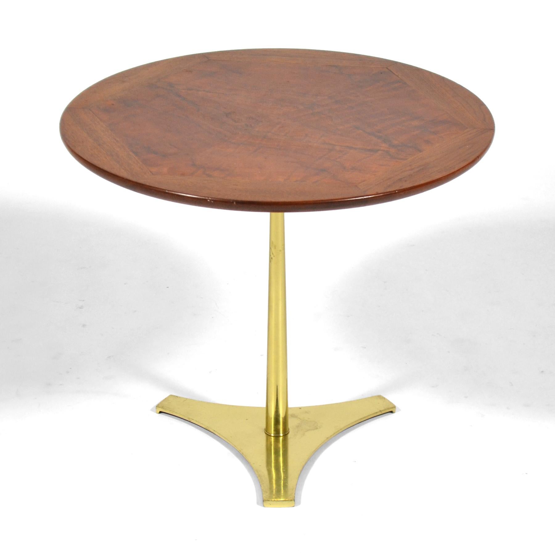 Américain Table d'appoint Milo Baughman par Arch Gordon en vente