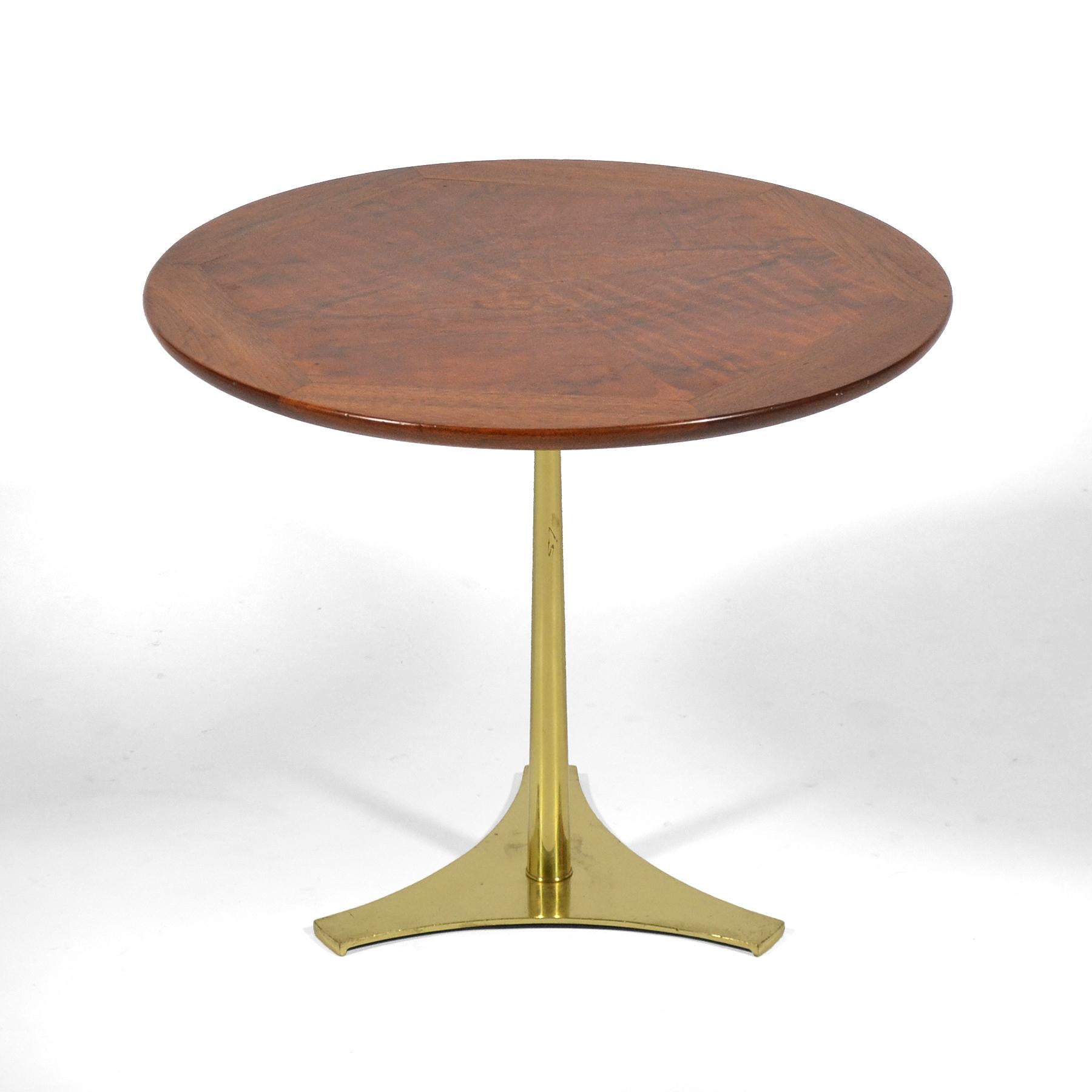 Laiton Table d'appoint Milo Baughman par Arch Gordon en vente