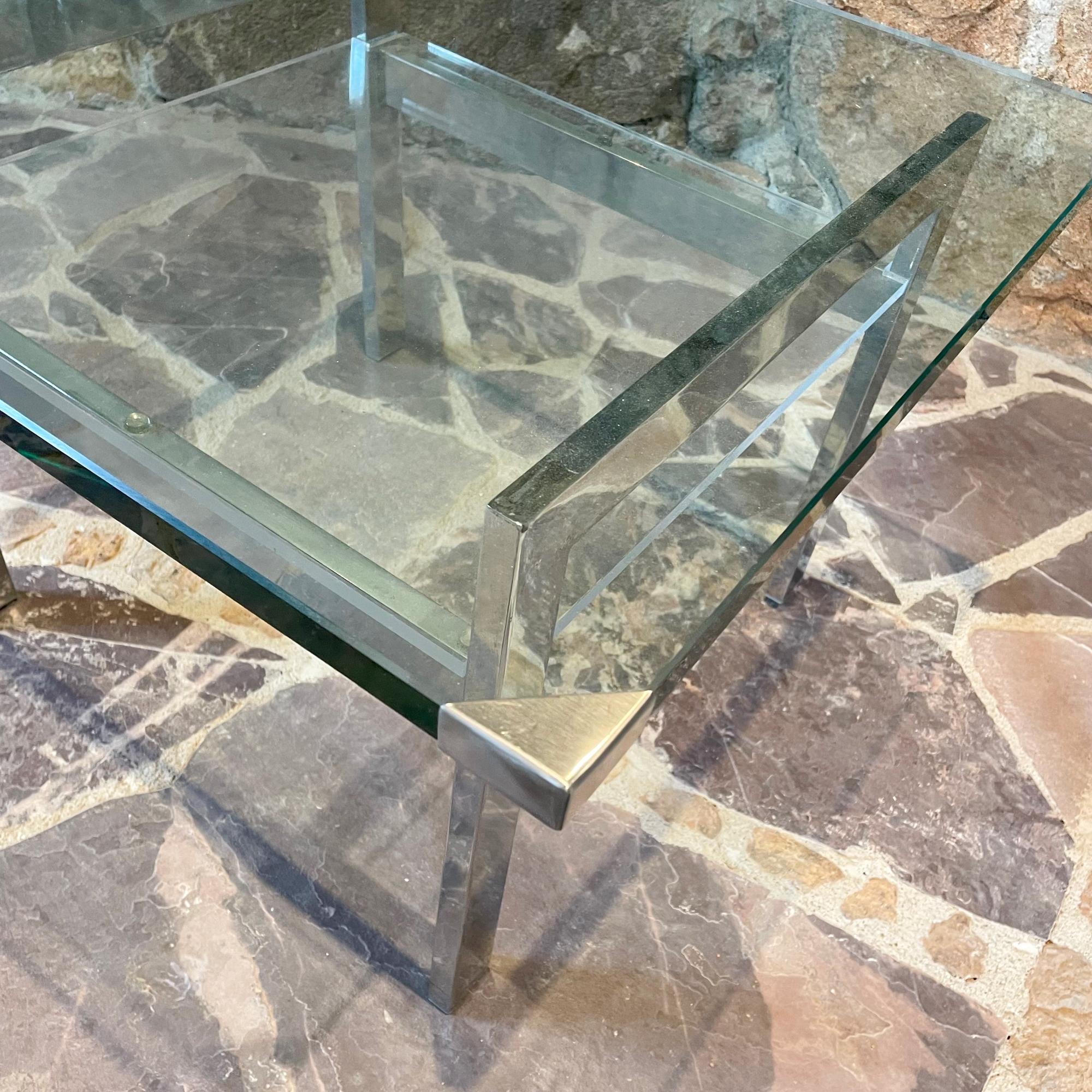 1970s Milo Baughman Modern Side Tables in Chrome Glass and Lucite For Sale 4