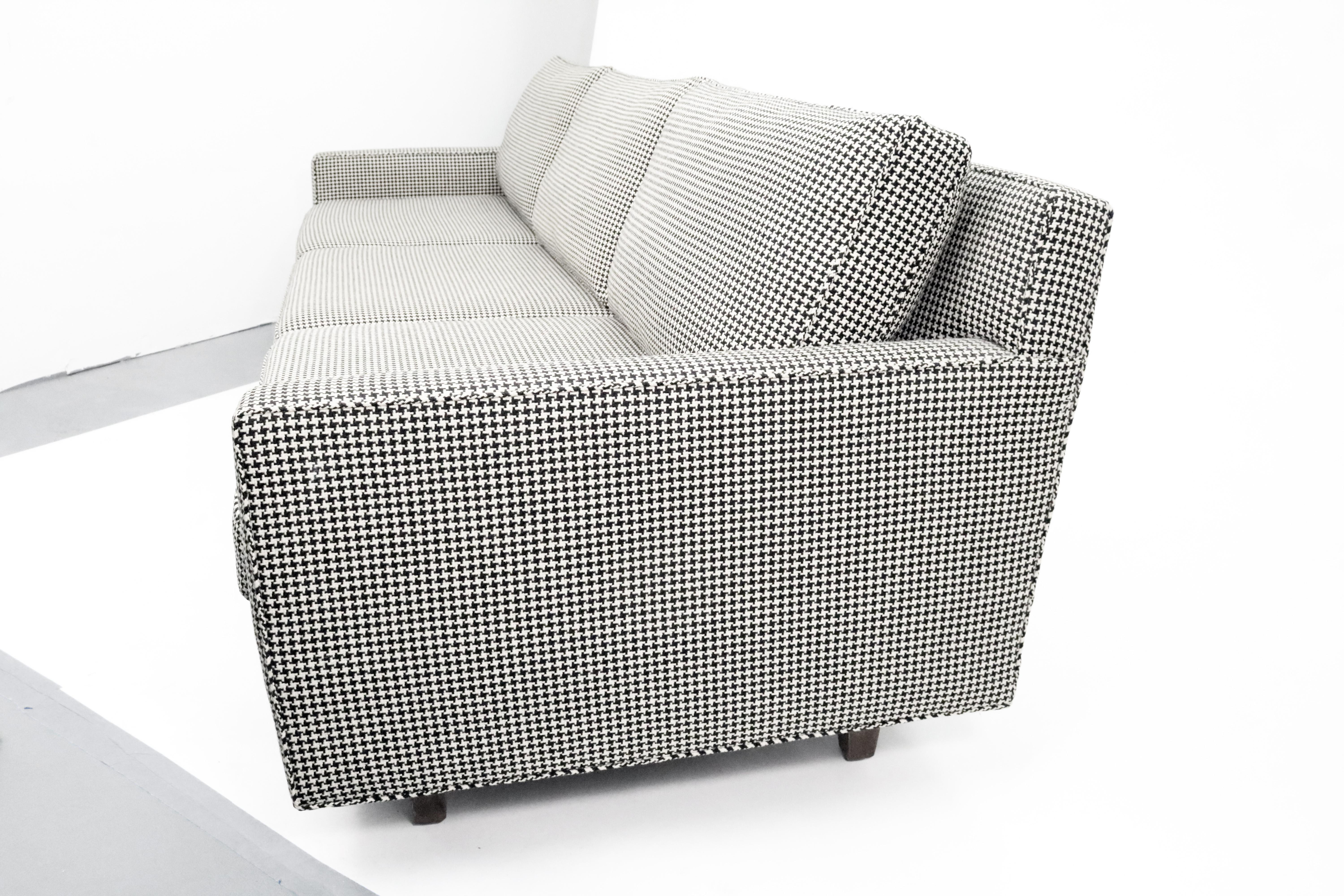 Milo Baughman Houndstooth Sofa for Thayer Coggin 5