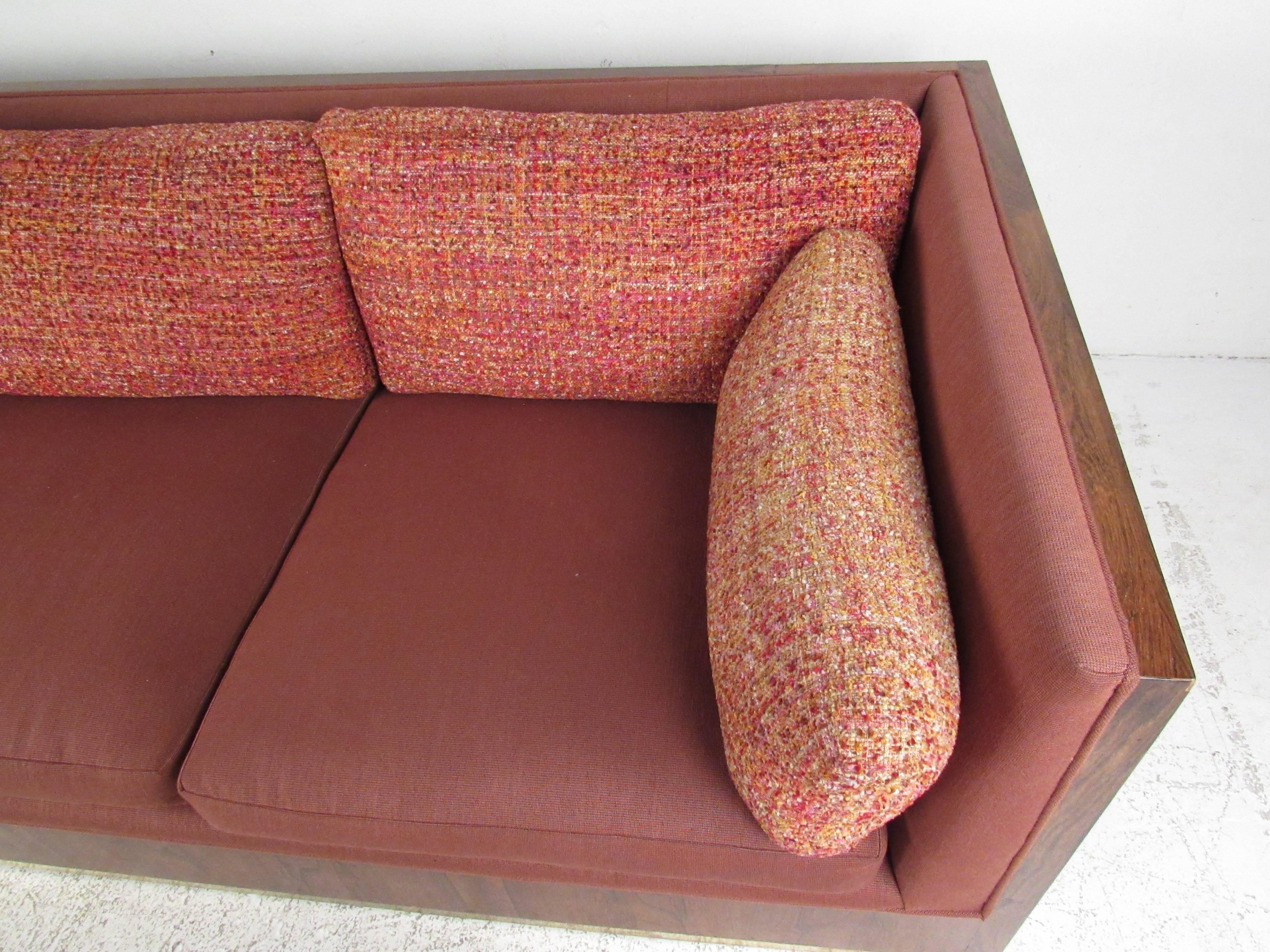 Mid-20th Century Milo Baughman Sofa with Rosewood Frame