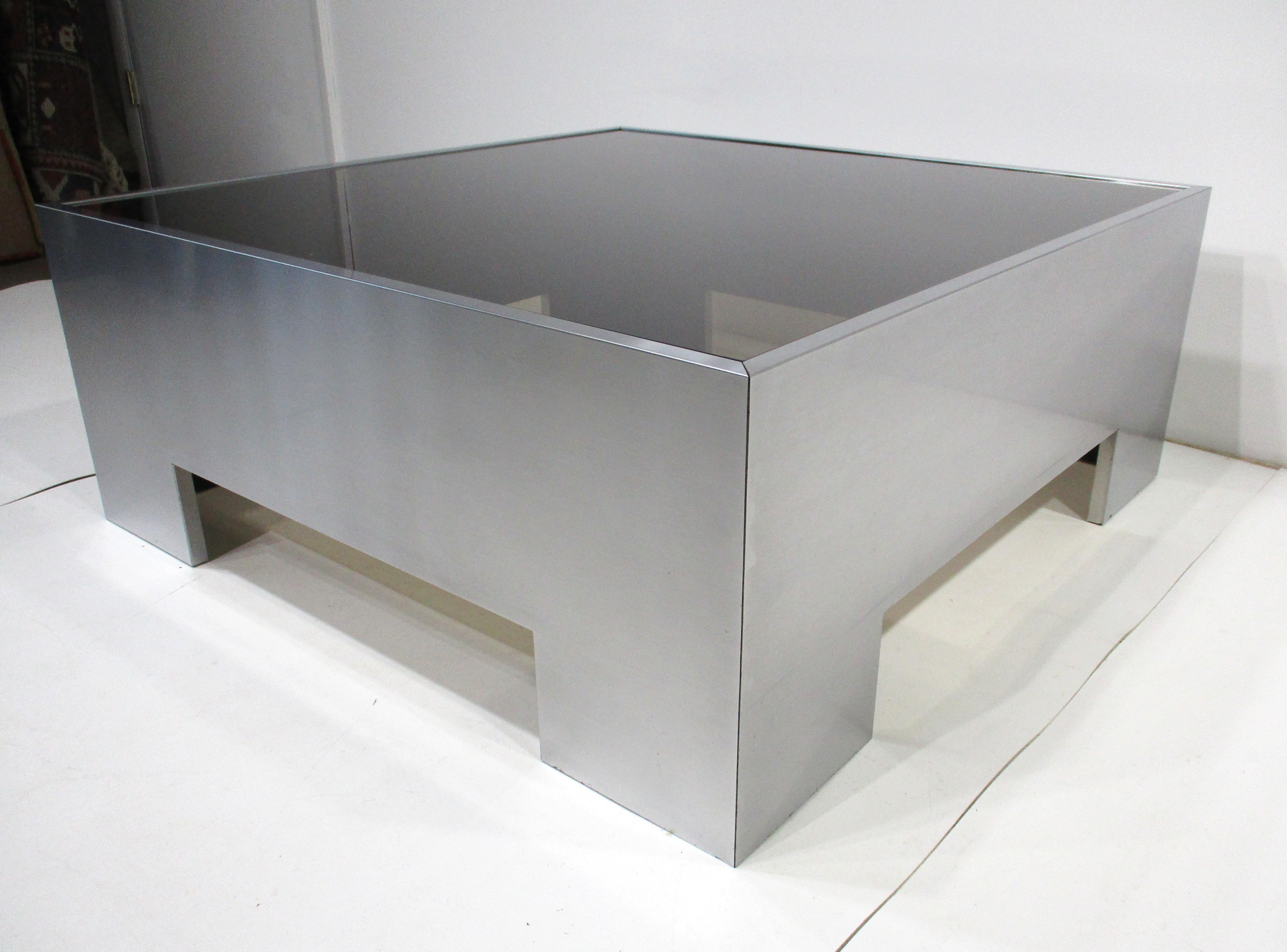 Table basse en acier inoxydable et en verre Milo Baughman pour DIA en vente 3