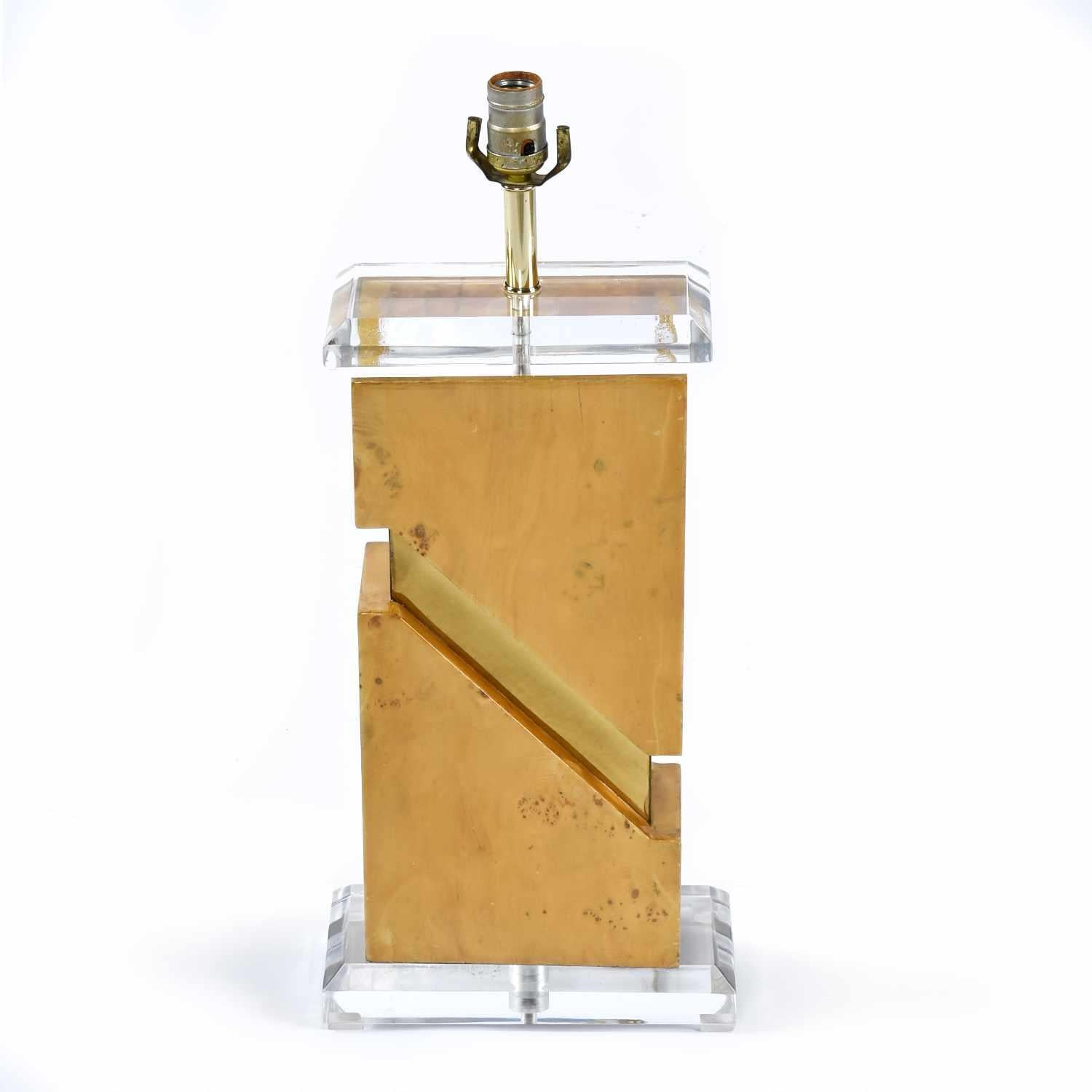 Milo Baughman Style 1970s Burl Table Lamp with Lucite and Gold Accents 3