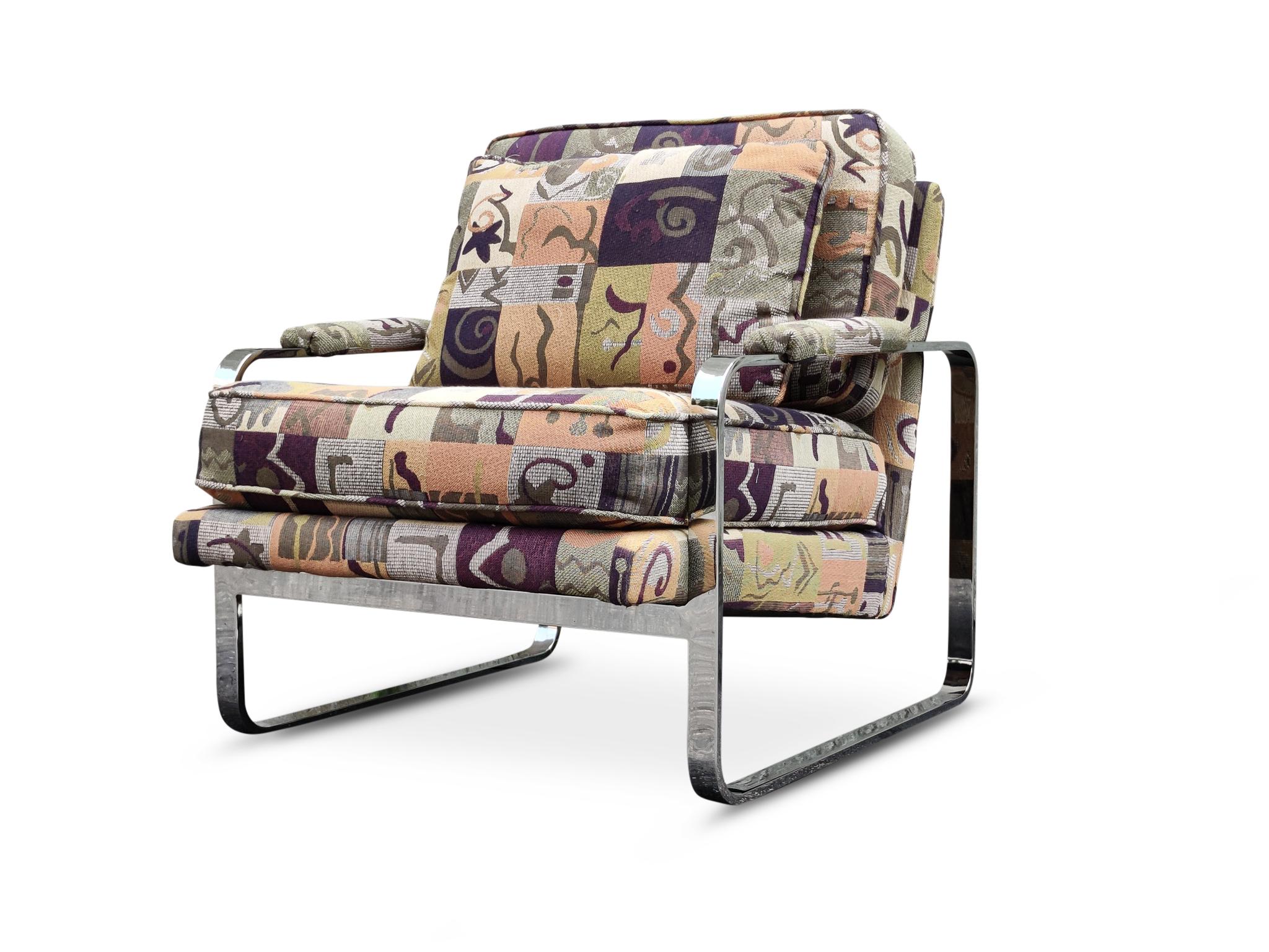 Fin du 20e siècle Paire de fauteuils club de salon Bernhardt vintage en tissu chromé de style Milo Baughman en vente