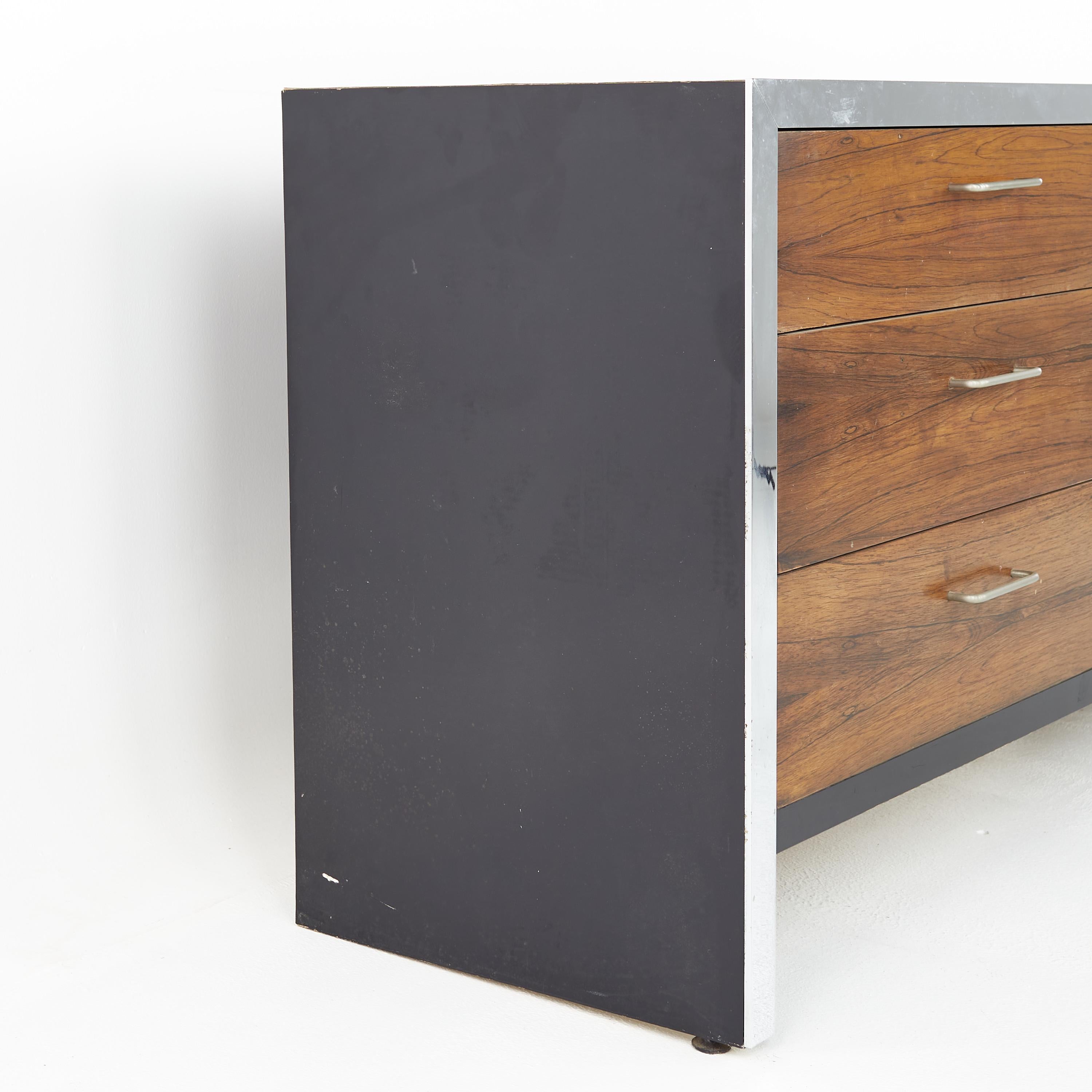 Mid-Century Modern Milo Baughman Style Broyhill Premier Mid Century 6 Drawer Lowboy Dresser