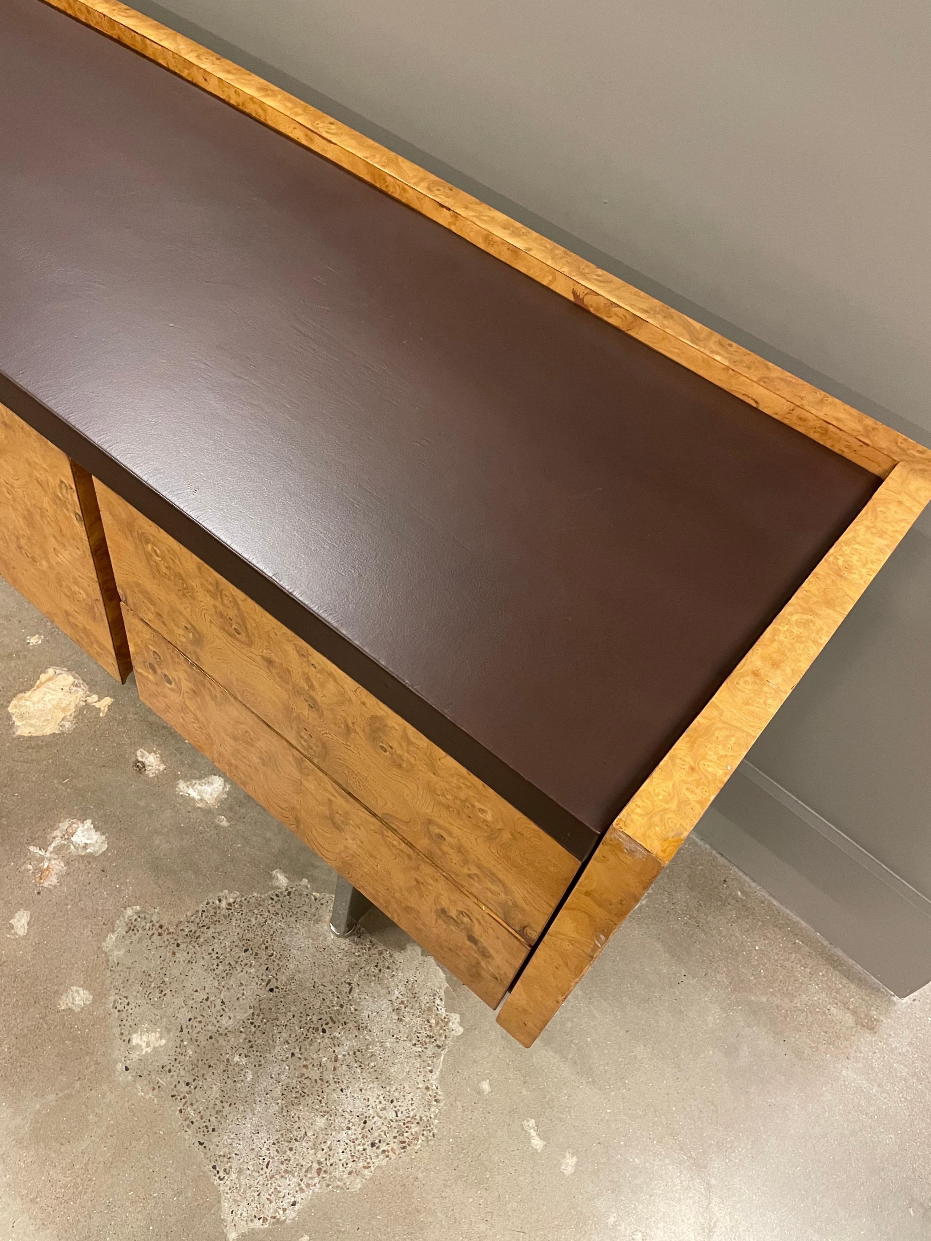 Milo Baughman Style Burl and Chrome Credenza, 1970-80 In Good Condition In Austin, TX