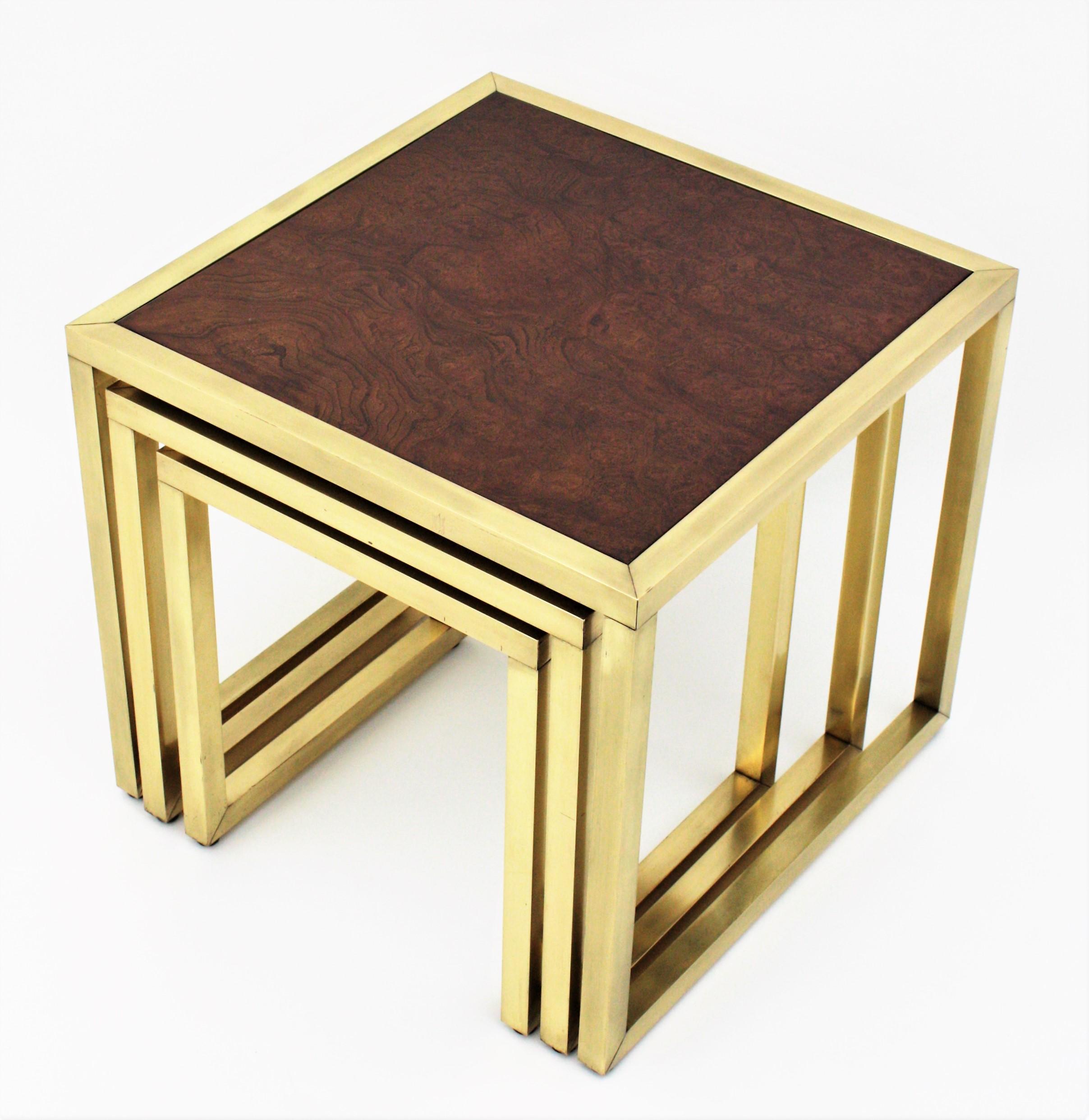 Mid-Century Modern Milo Baughman Style Nesting Tables in Burl Wood and Brass  For Sale