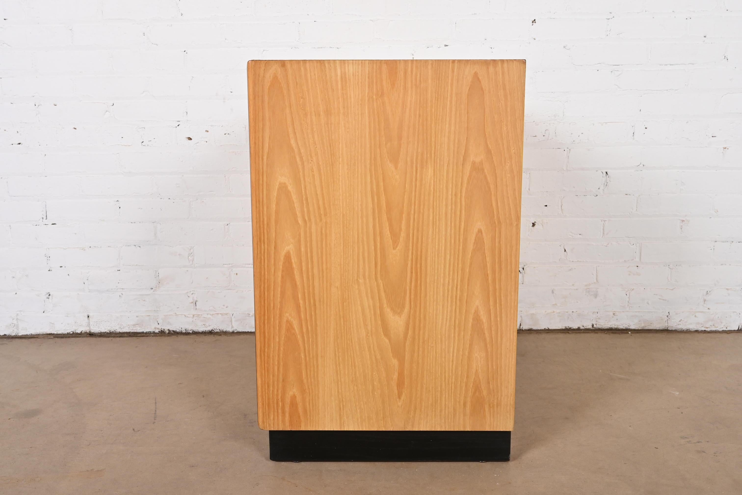 Milo Baughman Style Burl Wood Bar Cabinet by Henredon For Sale 6