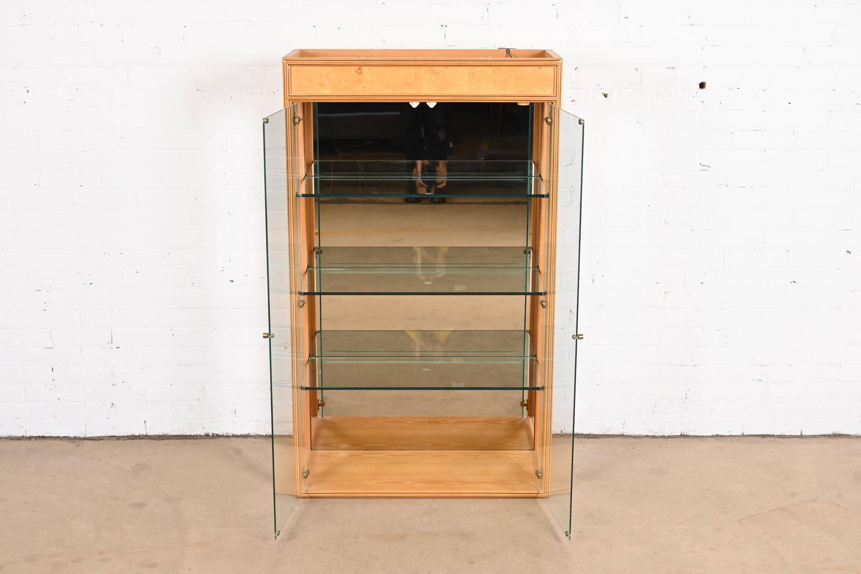 Milo Baughman Style Burl Wood Lighted Bookcase or Display Cabinet by Henredon In Good Condition For Sale In South Bend, IN