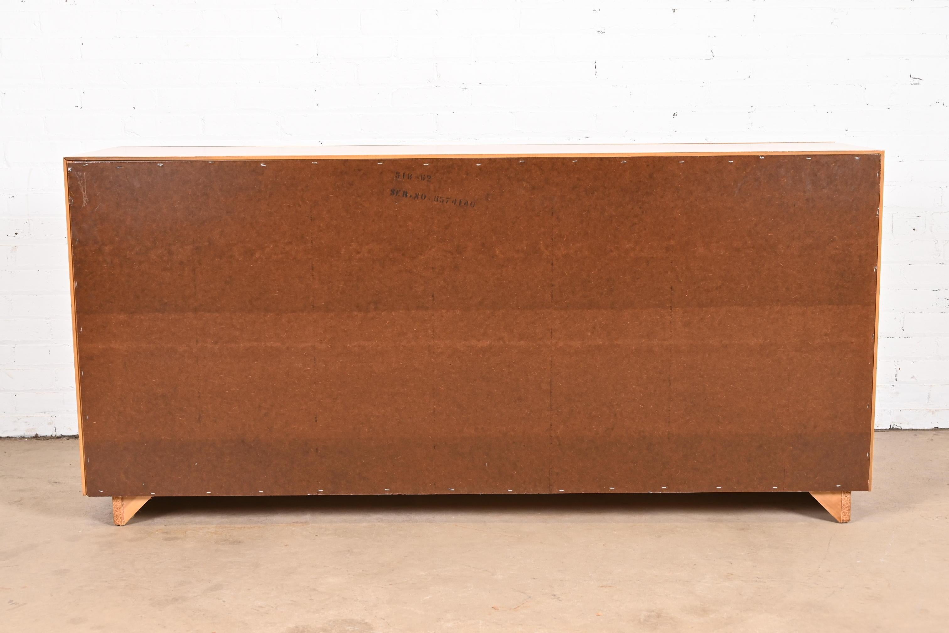 Sideboard, Anrichte oder Barschrank aus Wurzelholz im Stil von Milo Baughman, neu lackiert im Angebot 7