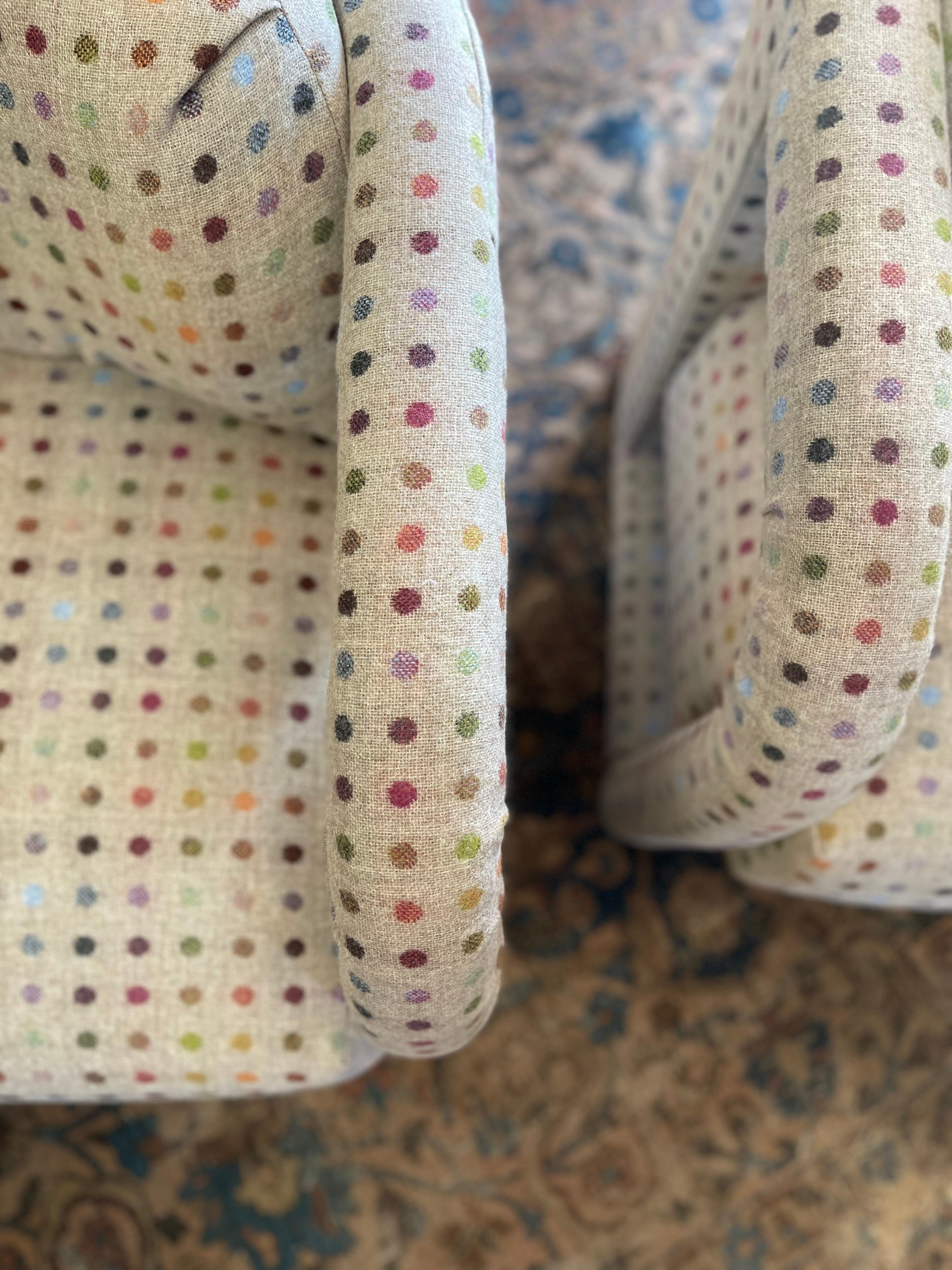 Chaise de style Milo Baughman en tissu de laine anglais, Parsons, British Polka Dot 2