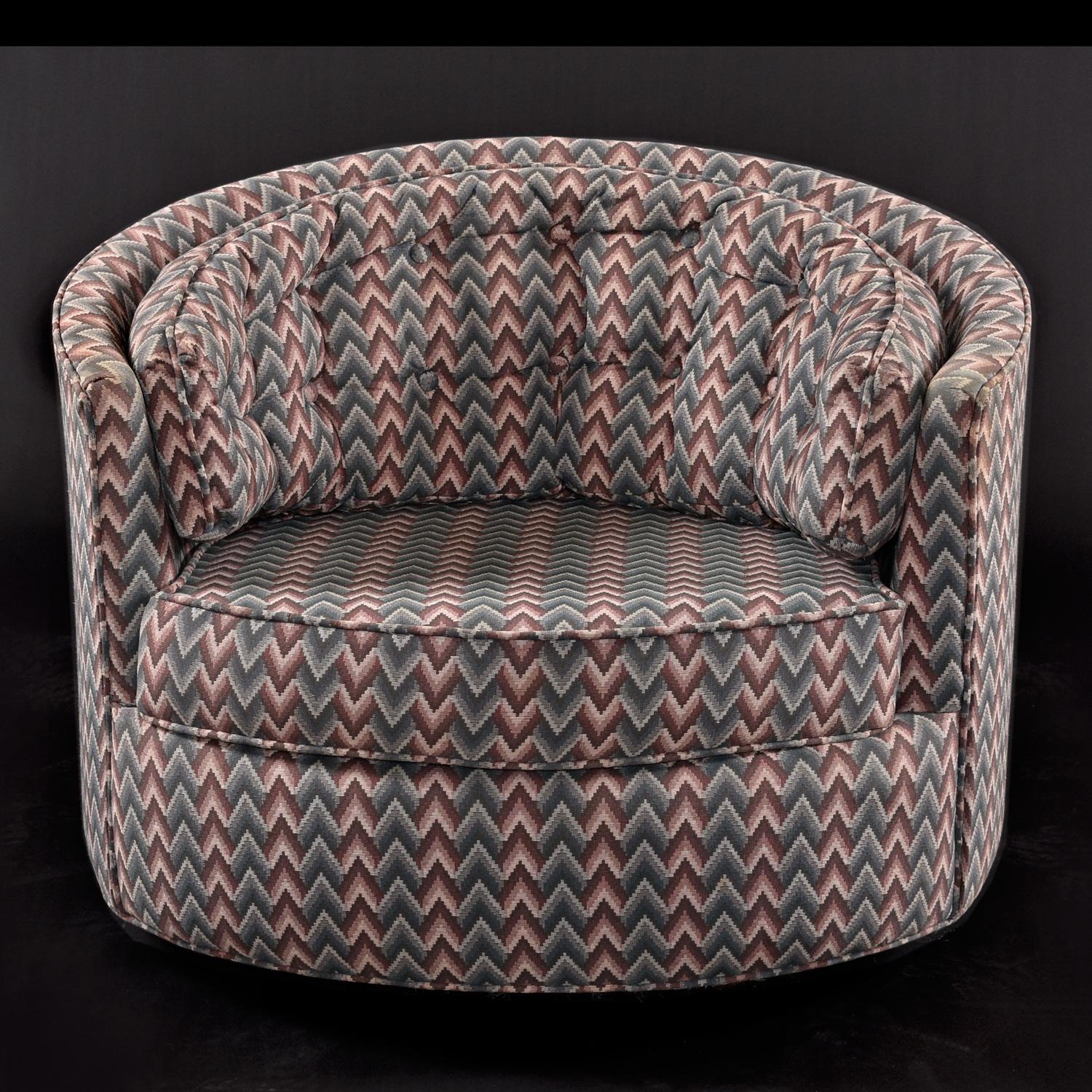 Mid-Century Modern Milo Baughman Style Chevron Fabric Tufted Swivel Barrel Tub Chairs For Sale