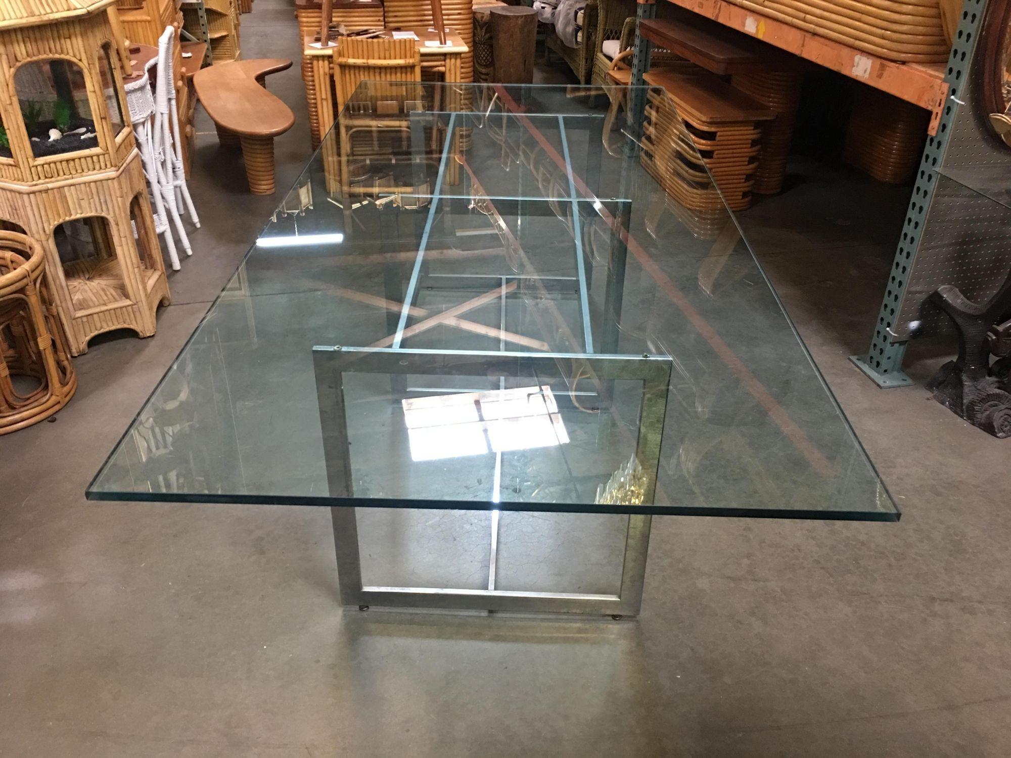 Milo Baughman Style Chrome and Glass 8 Person Dining Table In Distressed Condition For Sale In Van Nuys, CA